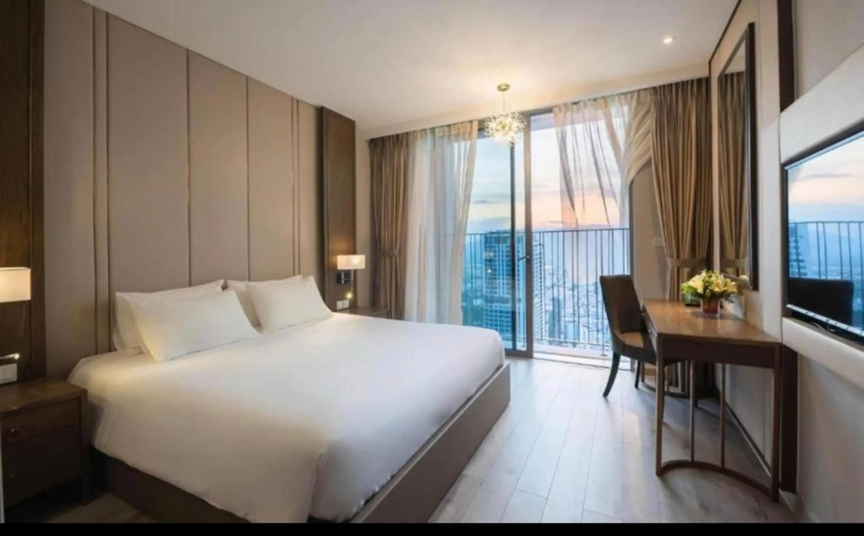 Superior King Suite in Handy Panorama Nha Trang Condotel Superior King Suite in Handy Panorama Nha Trang Condotel
