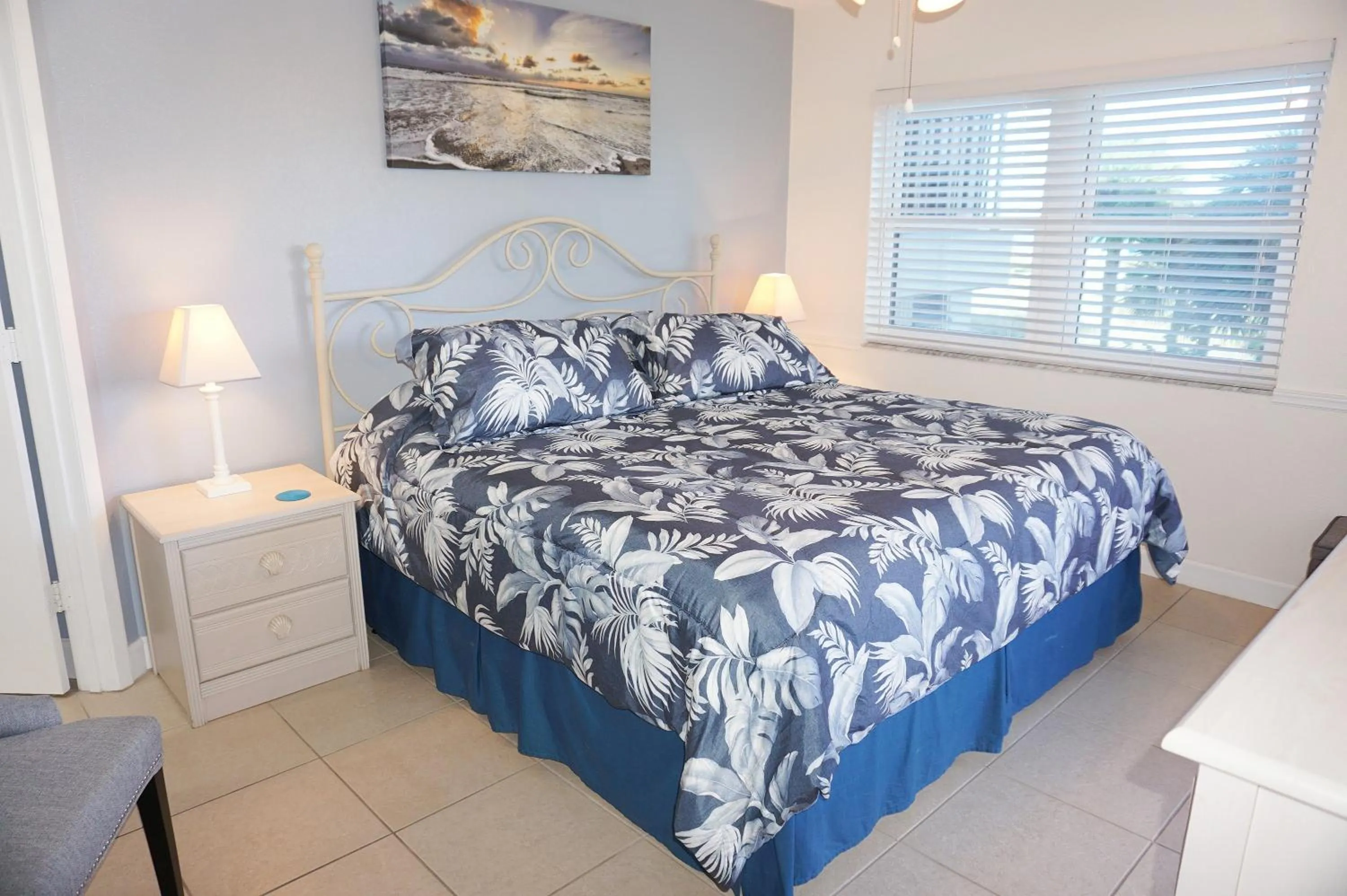 Bedroom, Bed in Gulf Strand Resort by Travel Resort Services