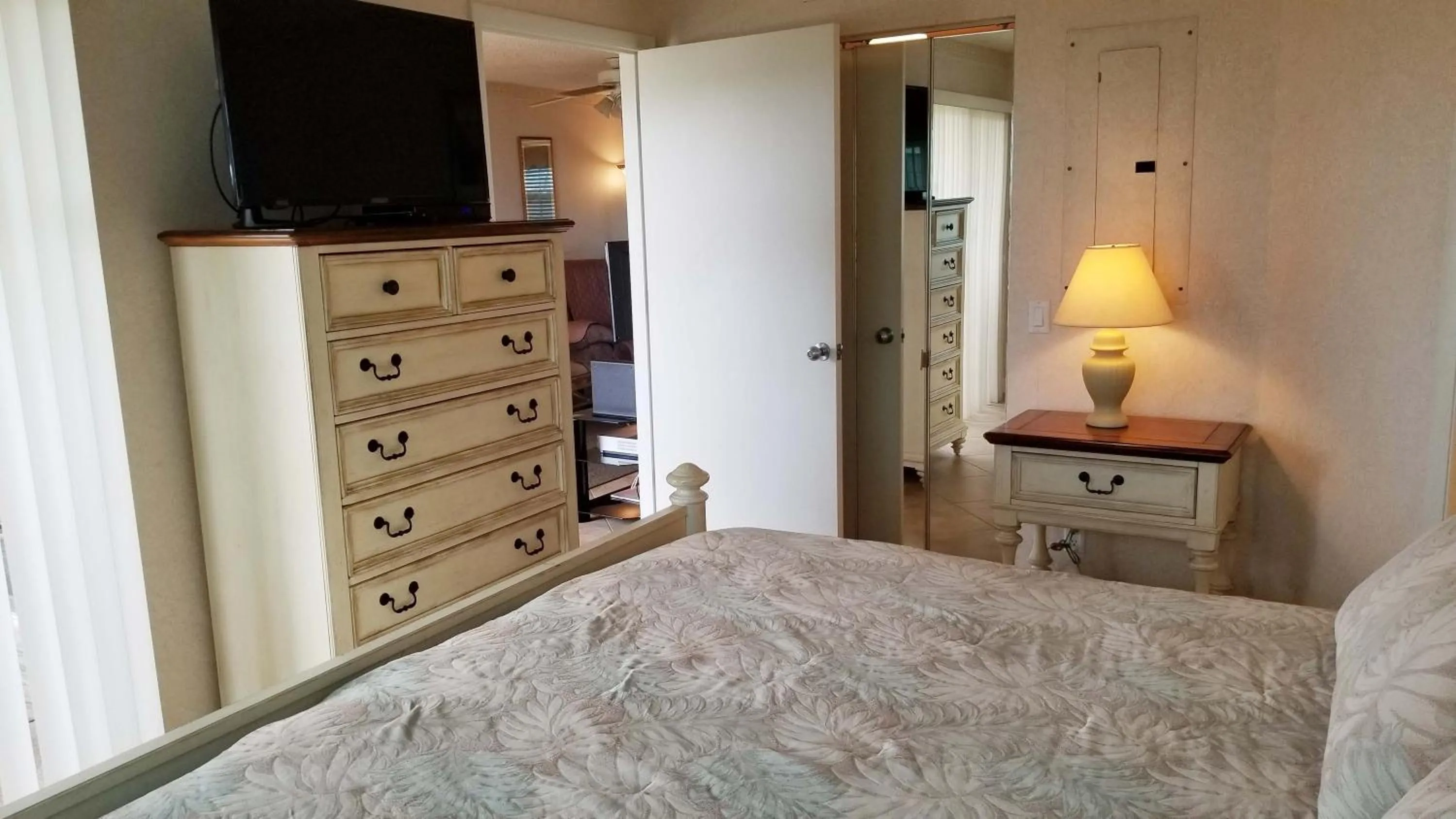 Bedroom, Bed in Gulf Strand Resort by Travel Resort Services