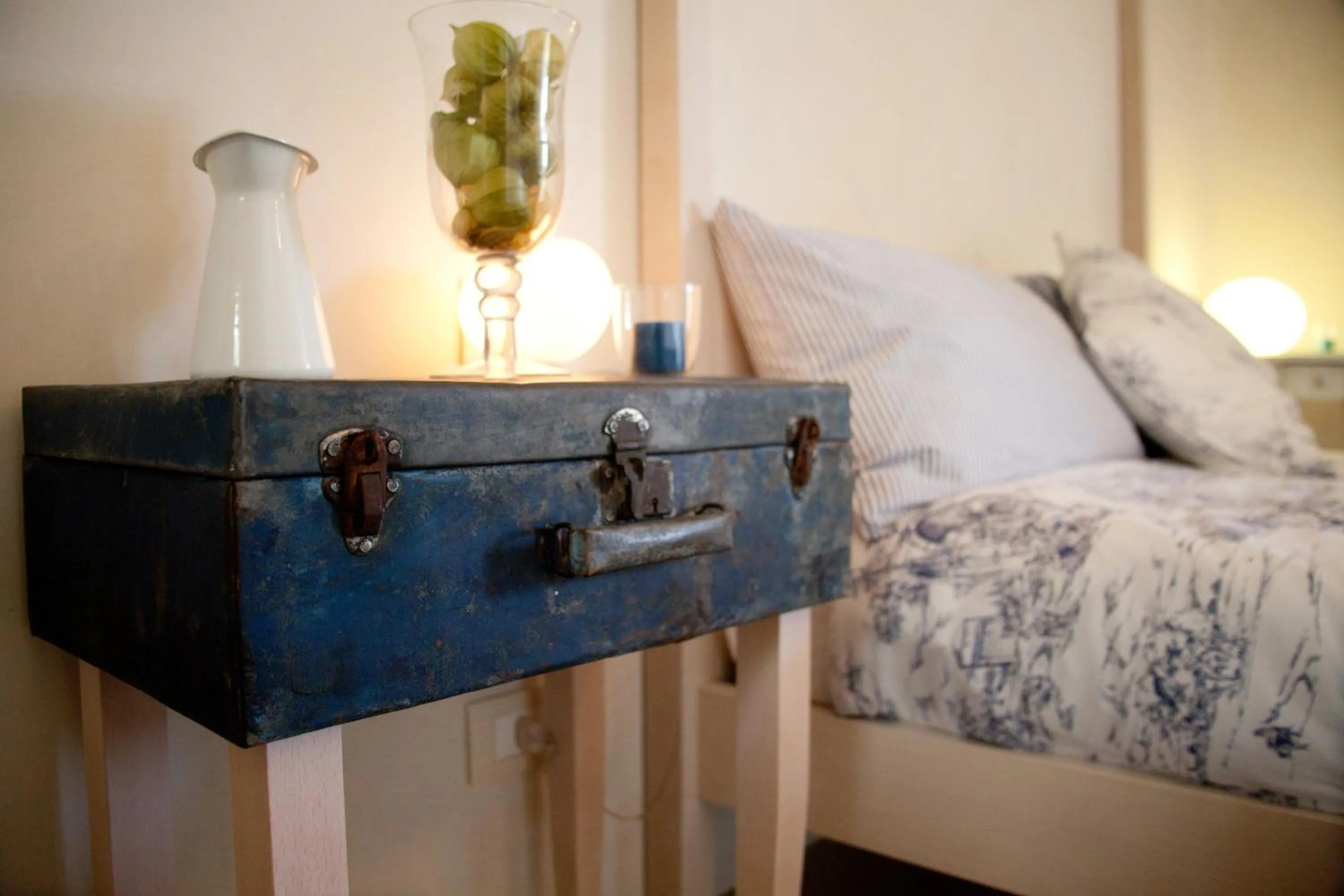 Decorative detail, Bed in Boccadibacco