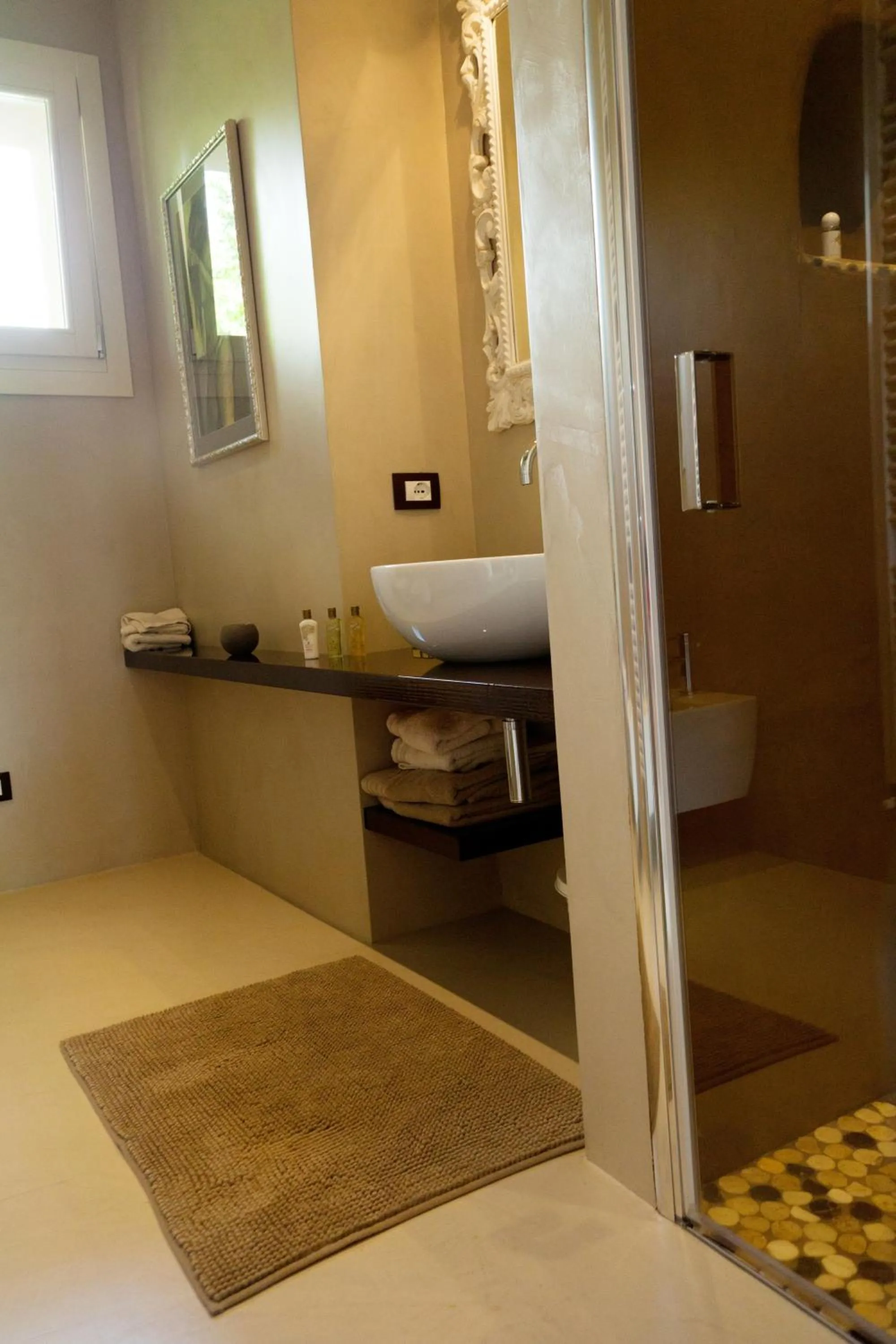 Bathroom in Boccadibacco