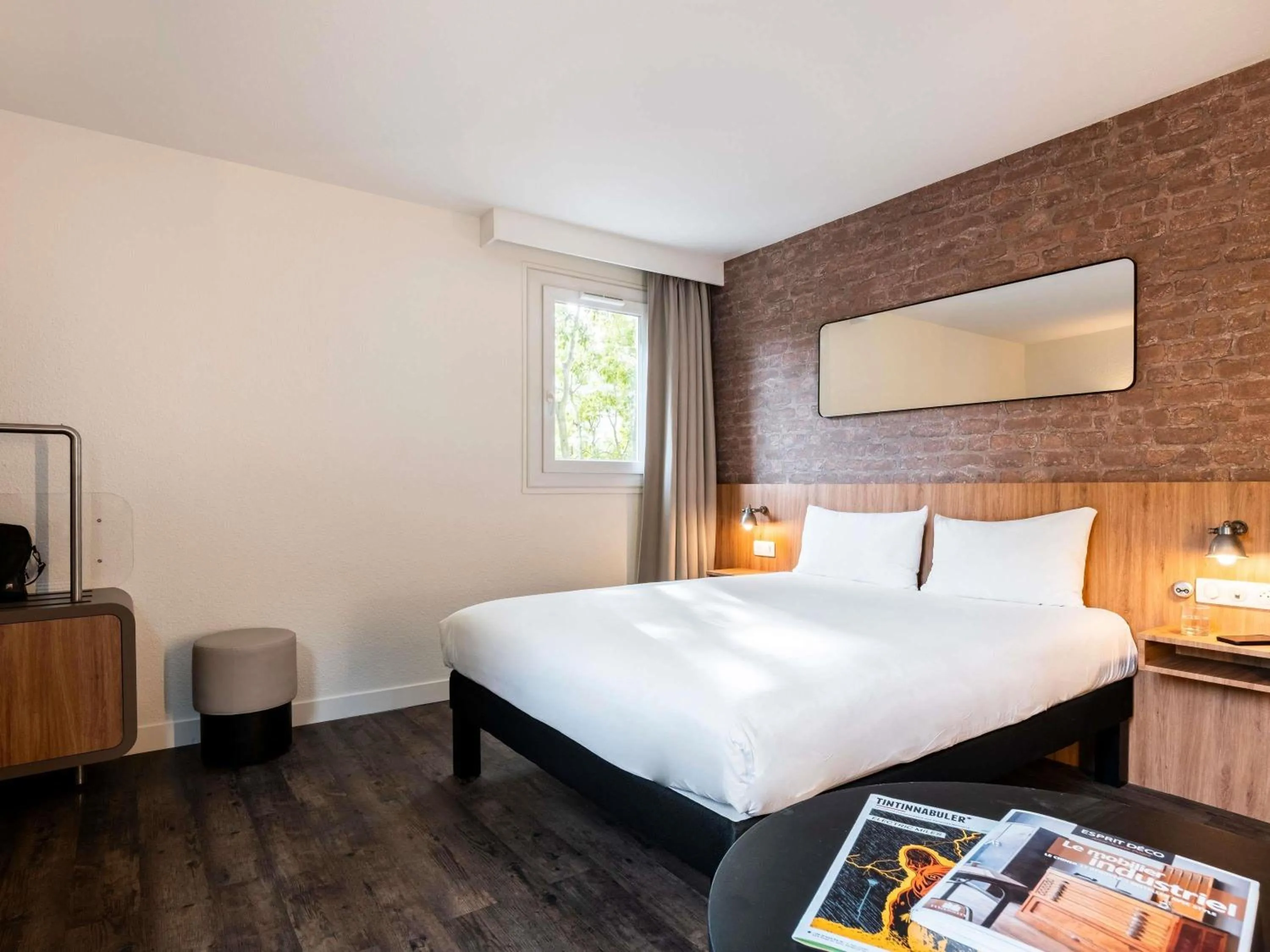 Bed in Ibis Styles Lyon Villeurbanne Parc de la Tête d'Or