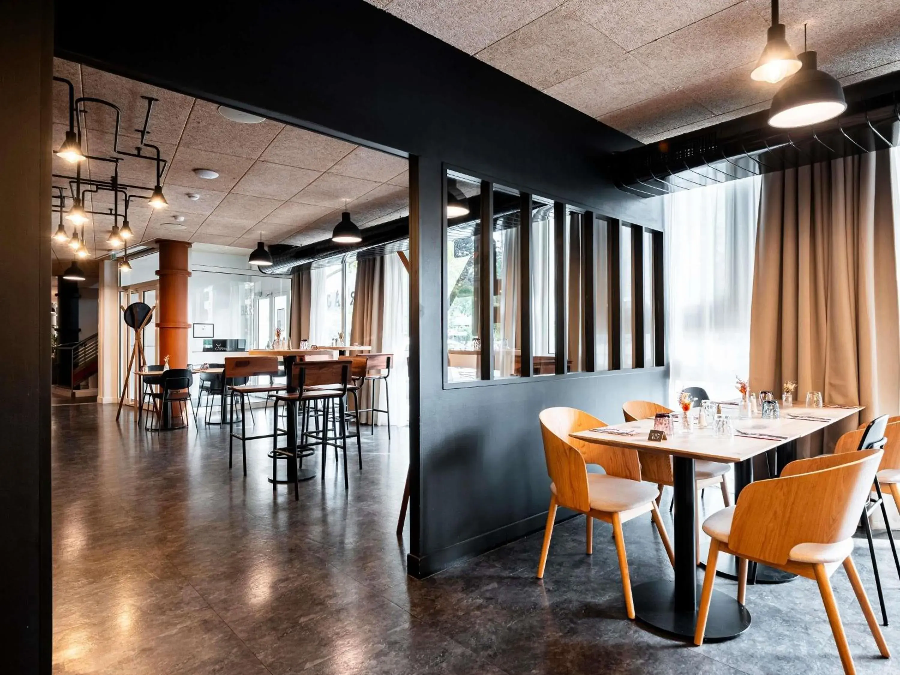 Restaurant/places to eat in Ibis Styles Lyon Villeurbanne Parc de la Tête d'Or Restaurant/places to eat in Ibis Styles Lyon Villeurbanne Parc de la Tête d'Or