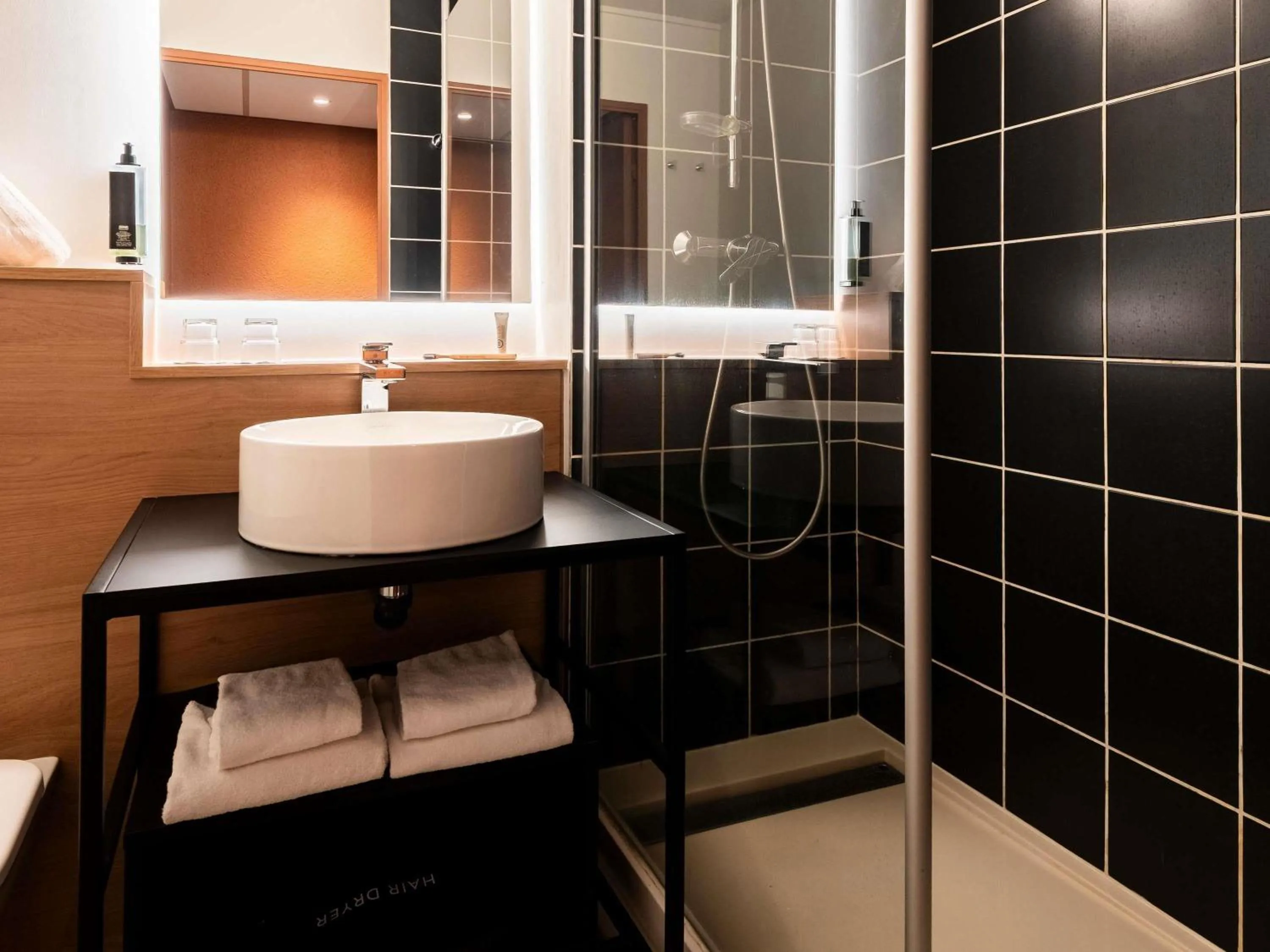 Bedroom in Ibis Styles Lyon Villeurbanne Parc de la Tête d'Or