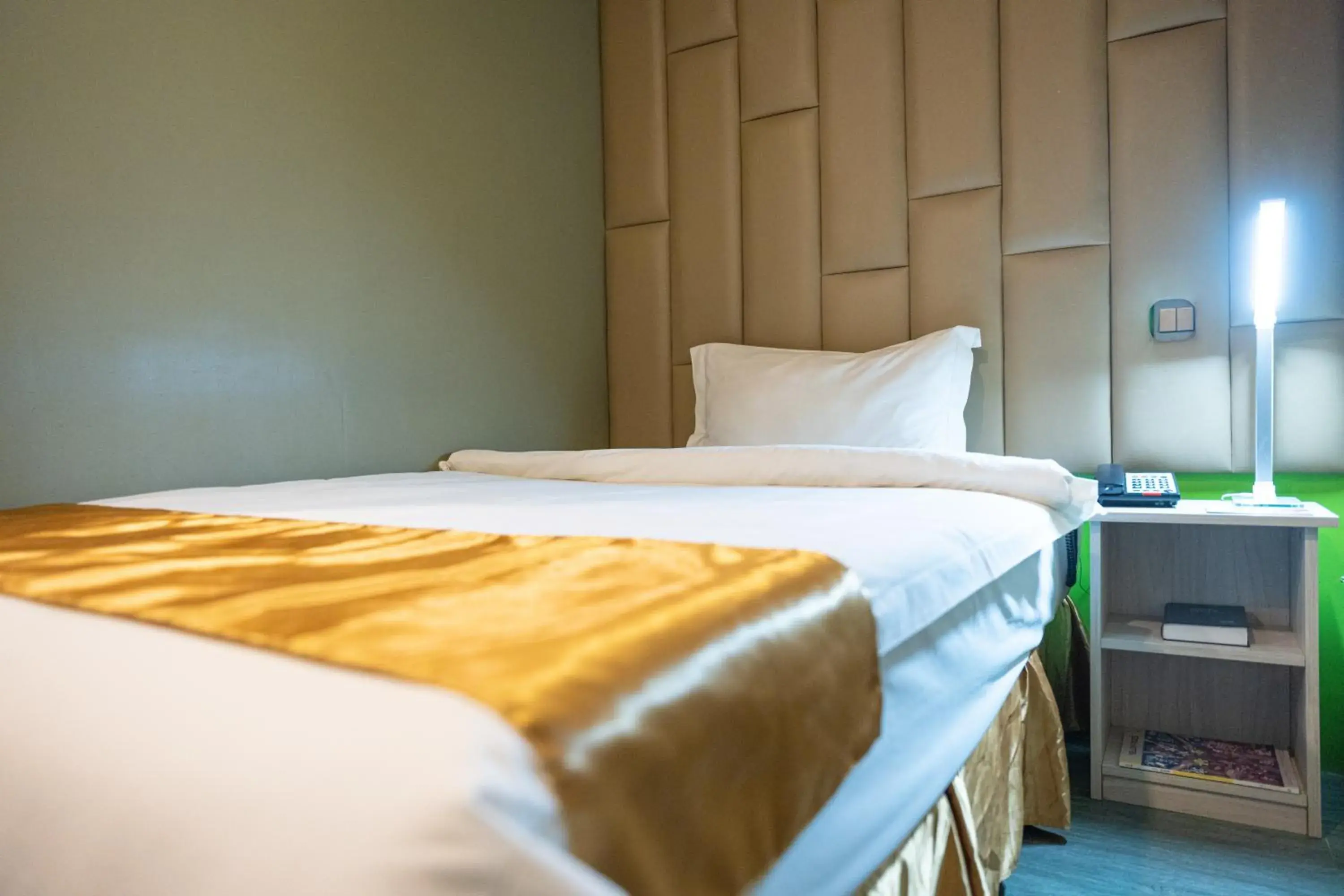 Bed in Felicity Island Hotel Bed in Felicity Island Hotel