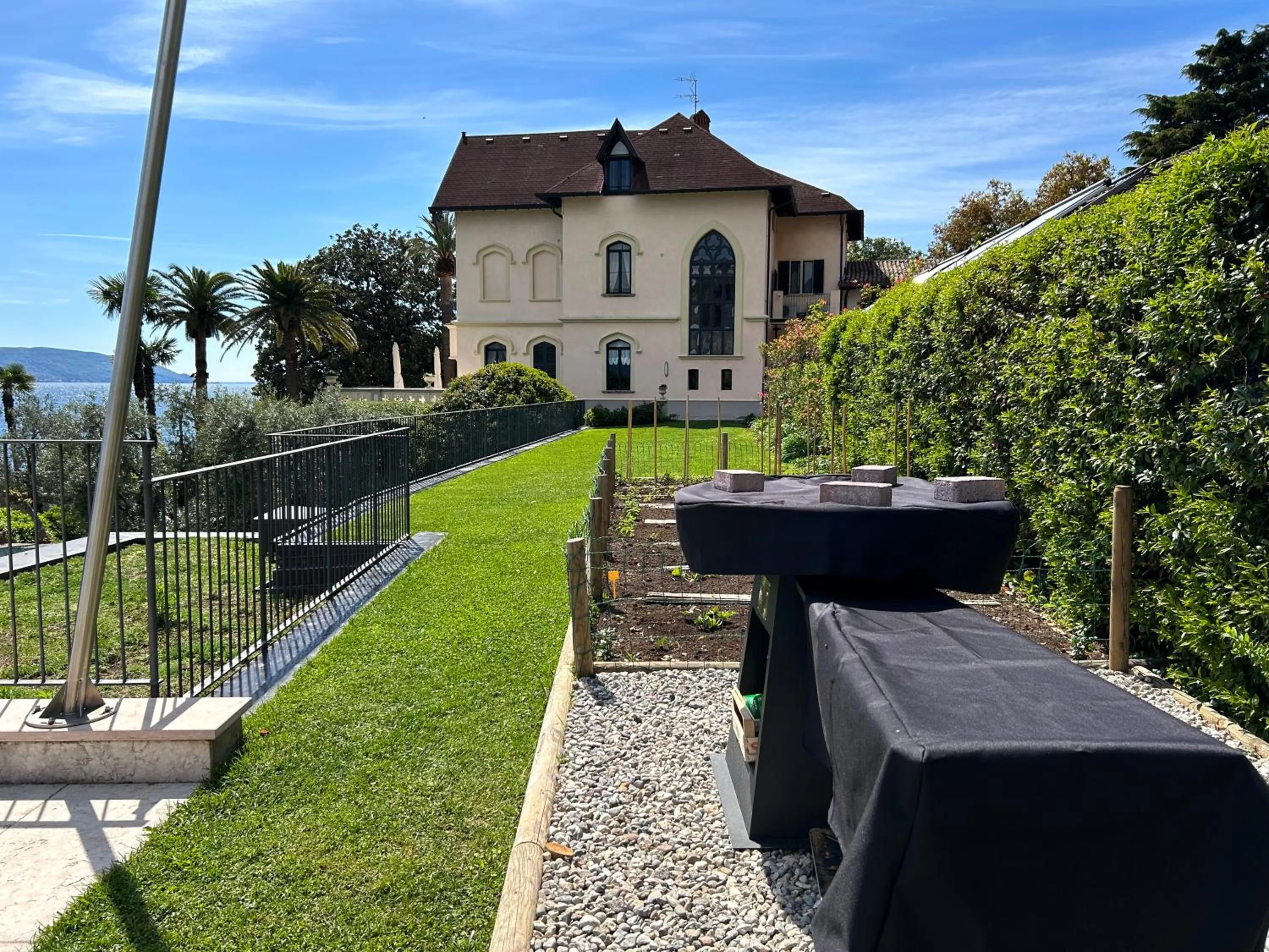 Property building in Hotel Villa Giulia