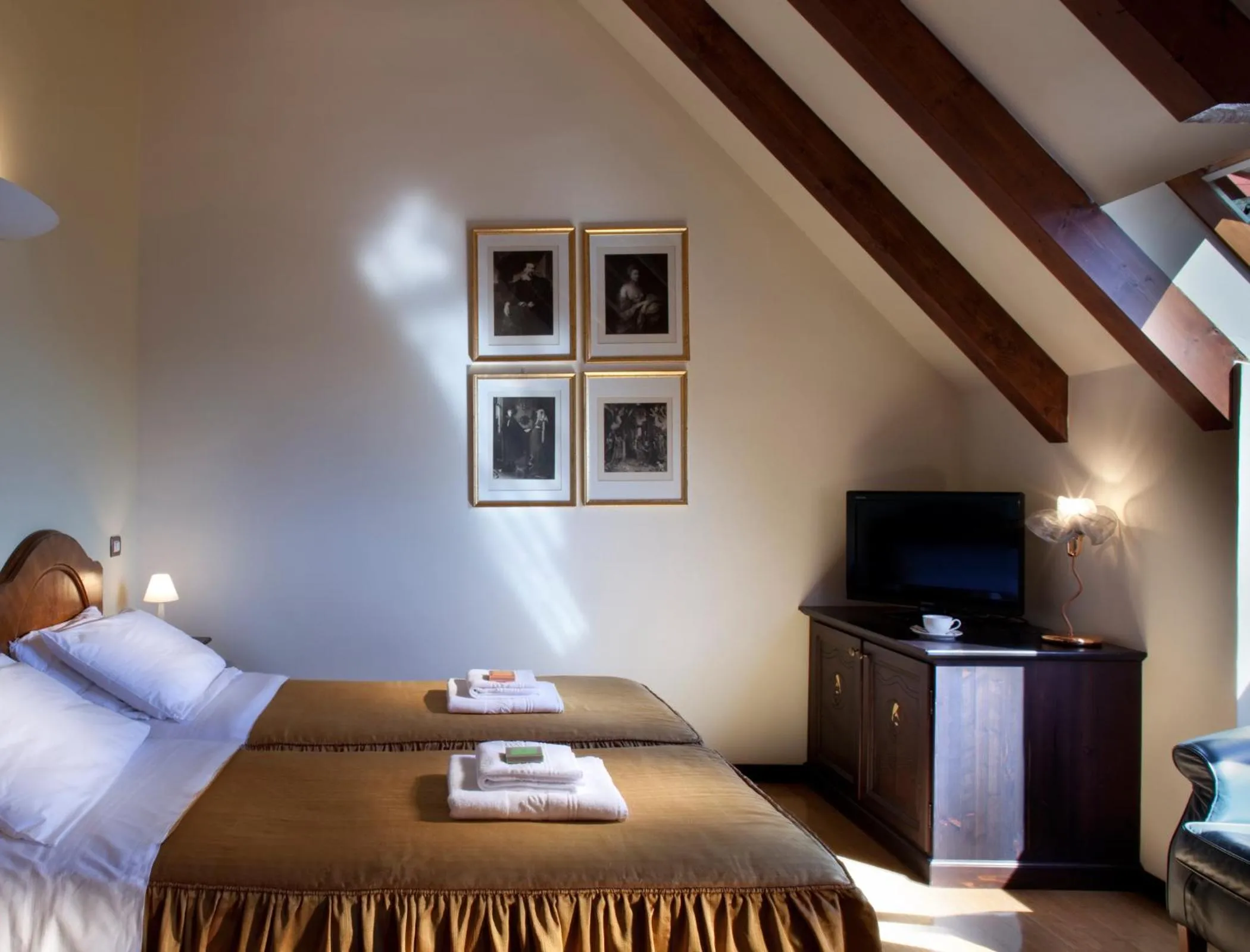 Bed in Hotel Villa Giulia