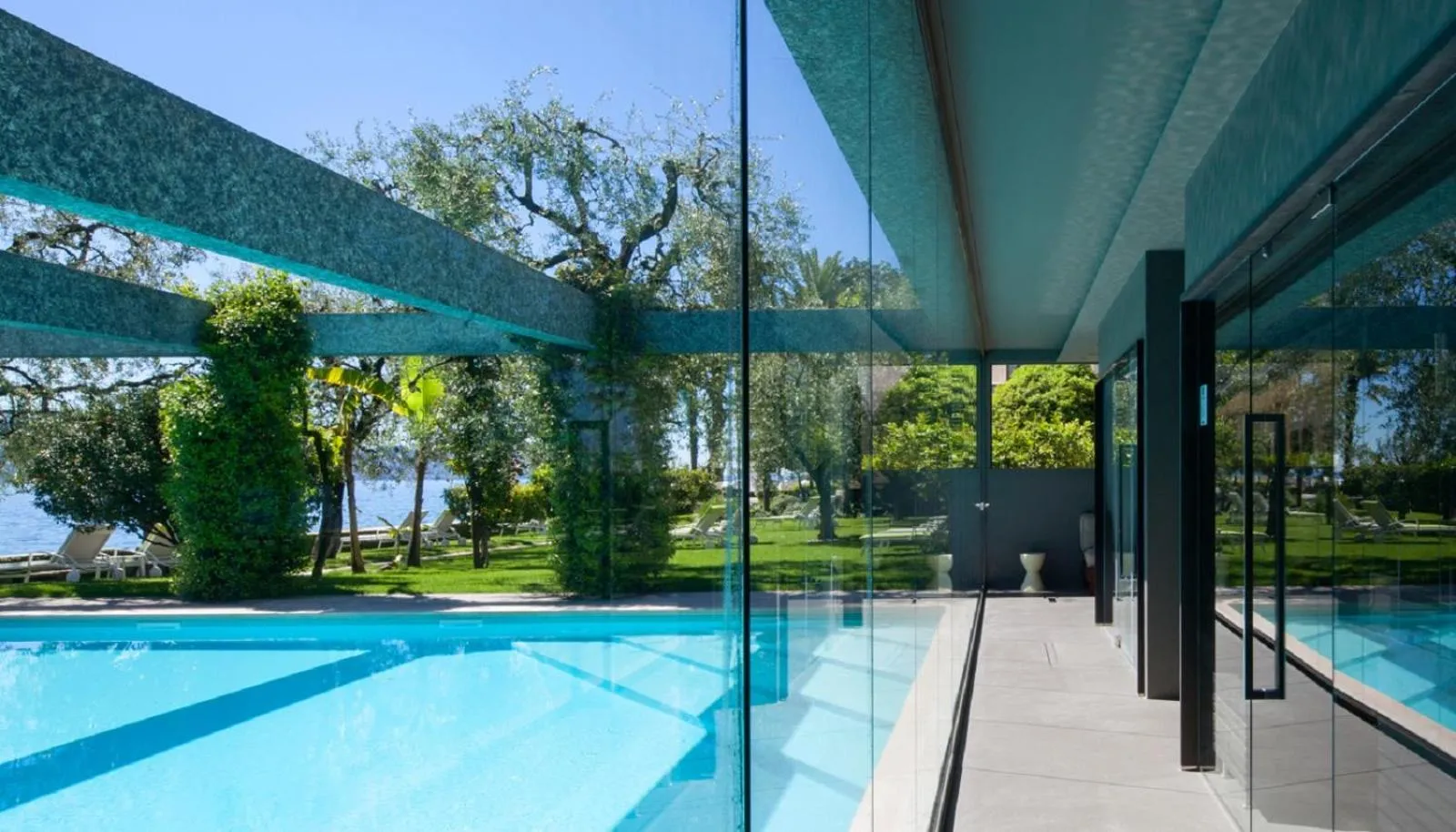 Pool view in Hotel Villa Giulia