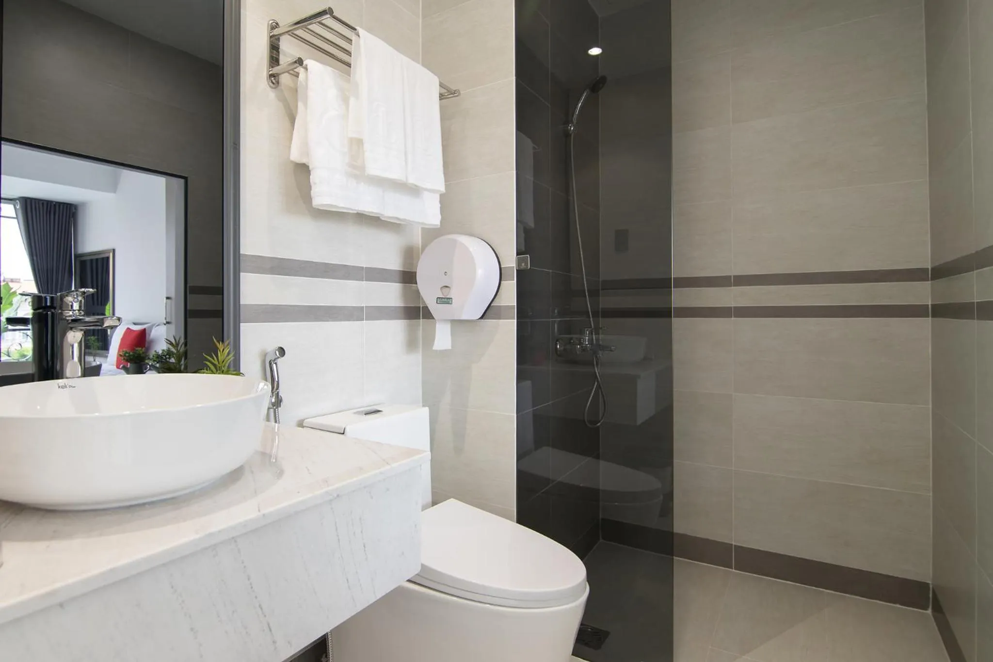 Bathroom in Bin Bin Hotel 7 - Near TON DUC THANG University