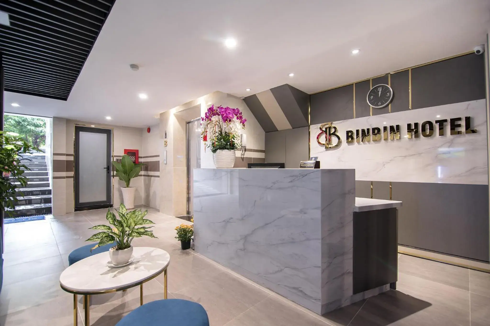 Lobby or reception in Bin Bin Hotel 7 - Near TON DUC THANG University Lobby or reception in Bin Bin Hotel 7 - Near TON DUC THANG University