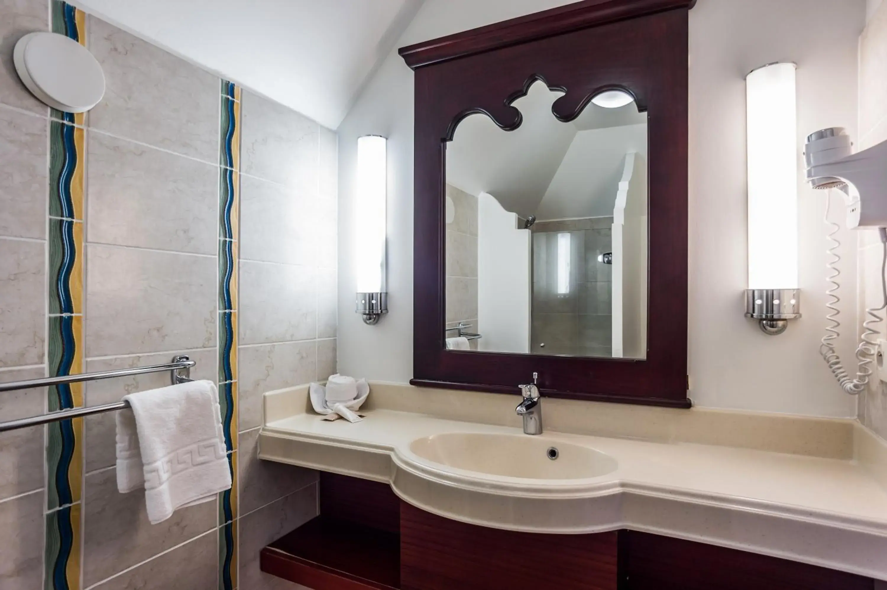 Shower in Village Pierre & Vacances Sainte Luce Shower in Village Pierre & Vacances Sainte Luce