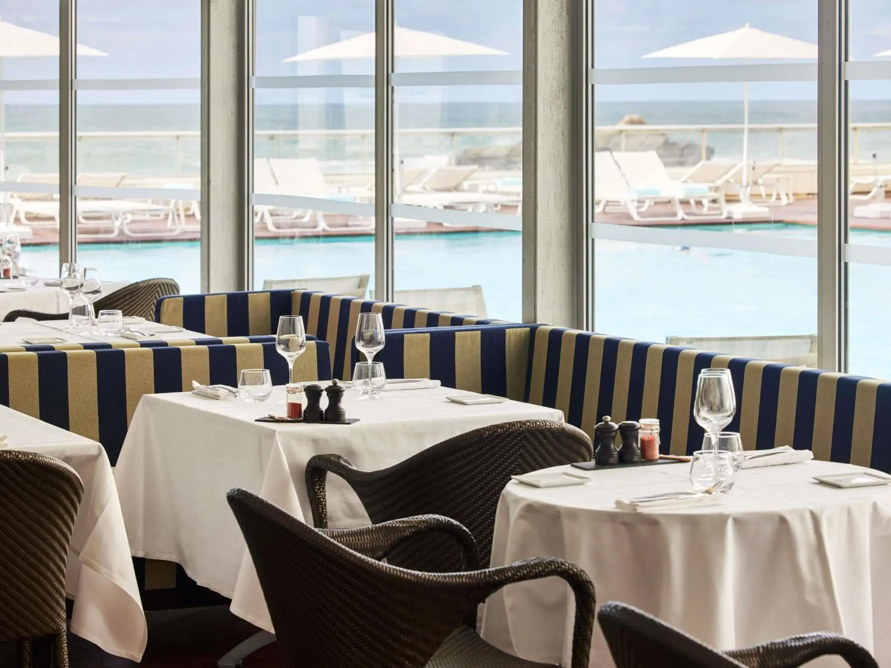Restaurant/places to eat in Sofitel Biarritz Le Miramar Thalassa Restaurant/places to eat in Sofitel Biarritz Le Miramar Thalassa