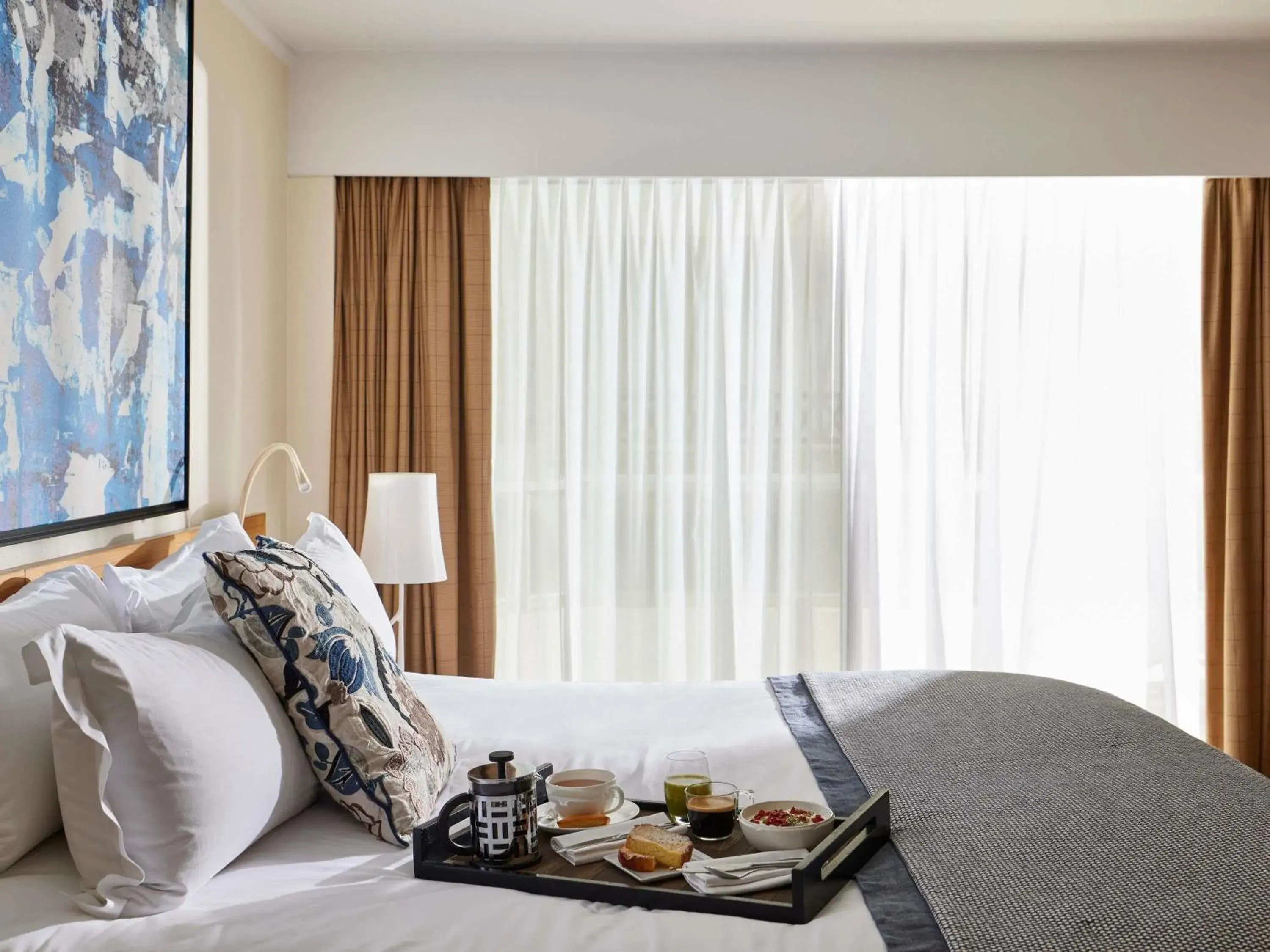 Bedroom, Bed in Sofitel Biarritz Le Miramar Thalassa Bedroom, Bed in Sofitel Biarritz Le Miramar Thalassa