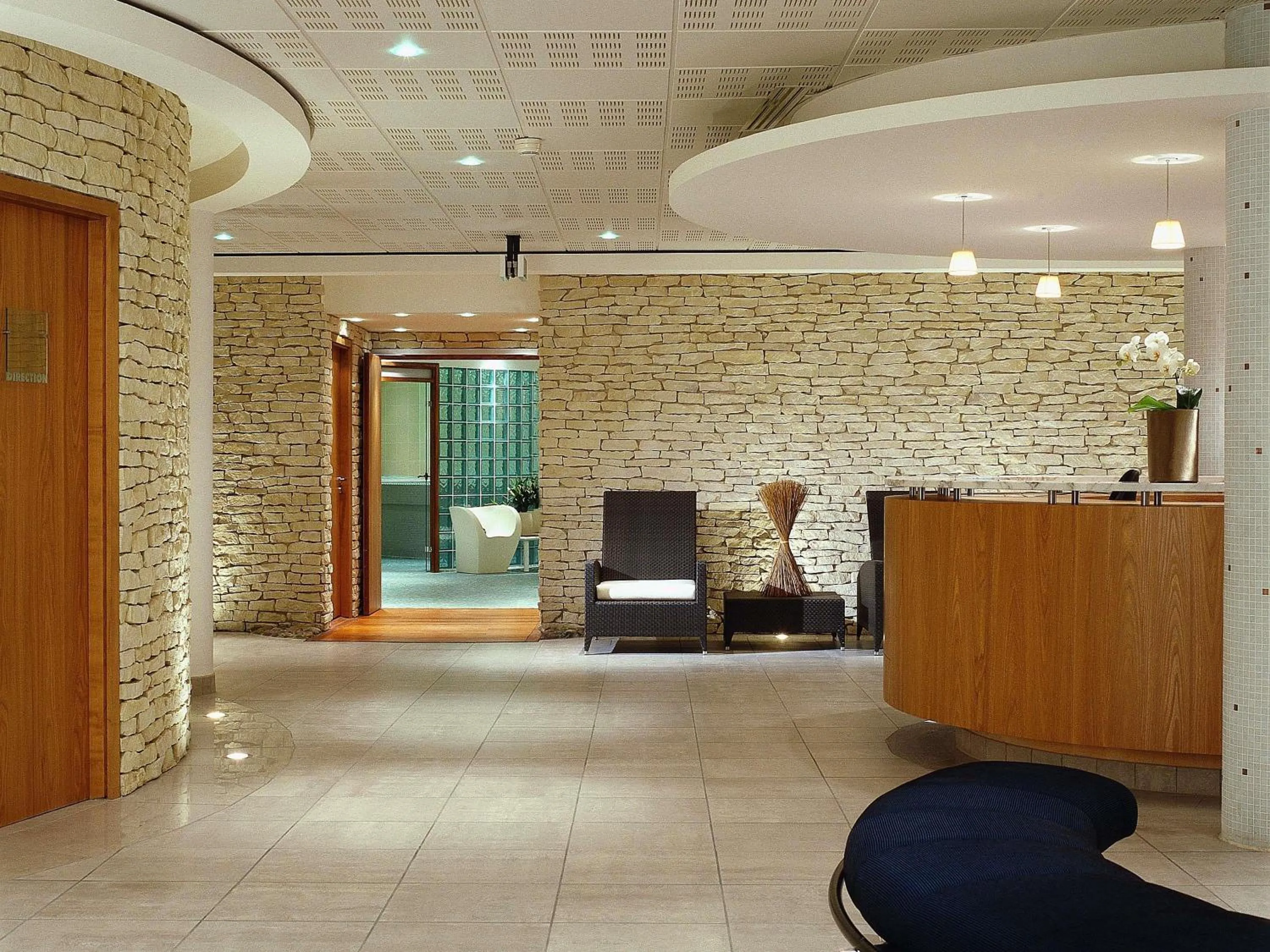 Spa and wellness centre/facilities in Sofitel Biarritz Le Miramar Thalassa