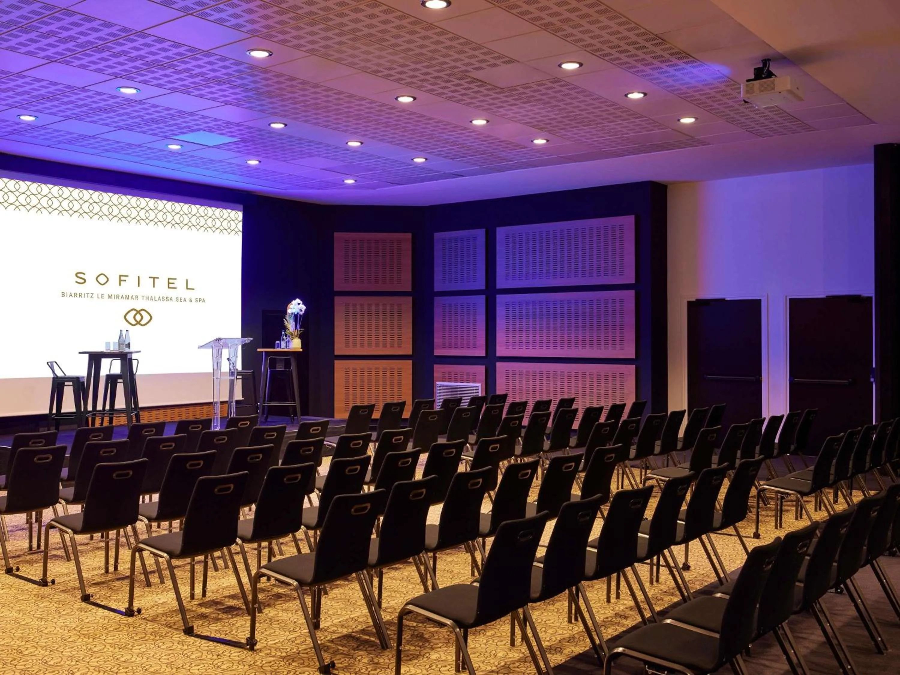 Meeting/conference room in Sofitel Biarritz Le Miramar Thalassa