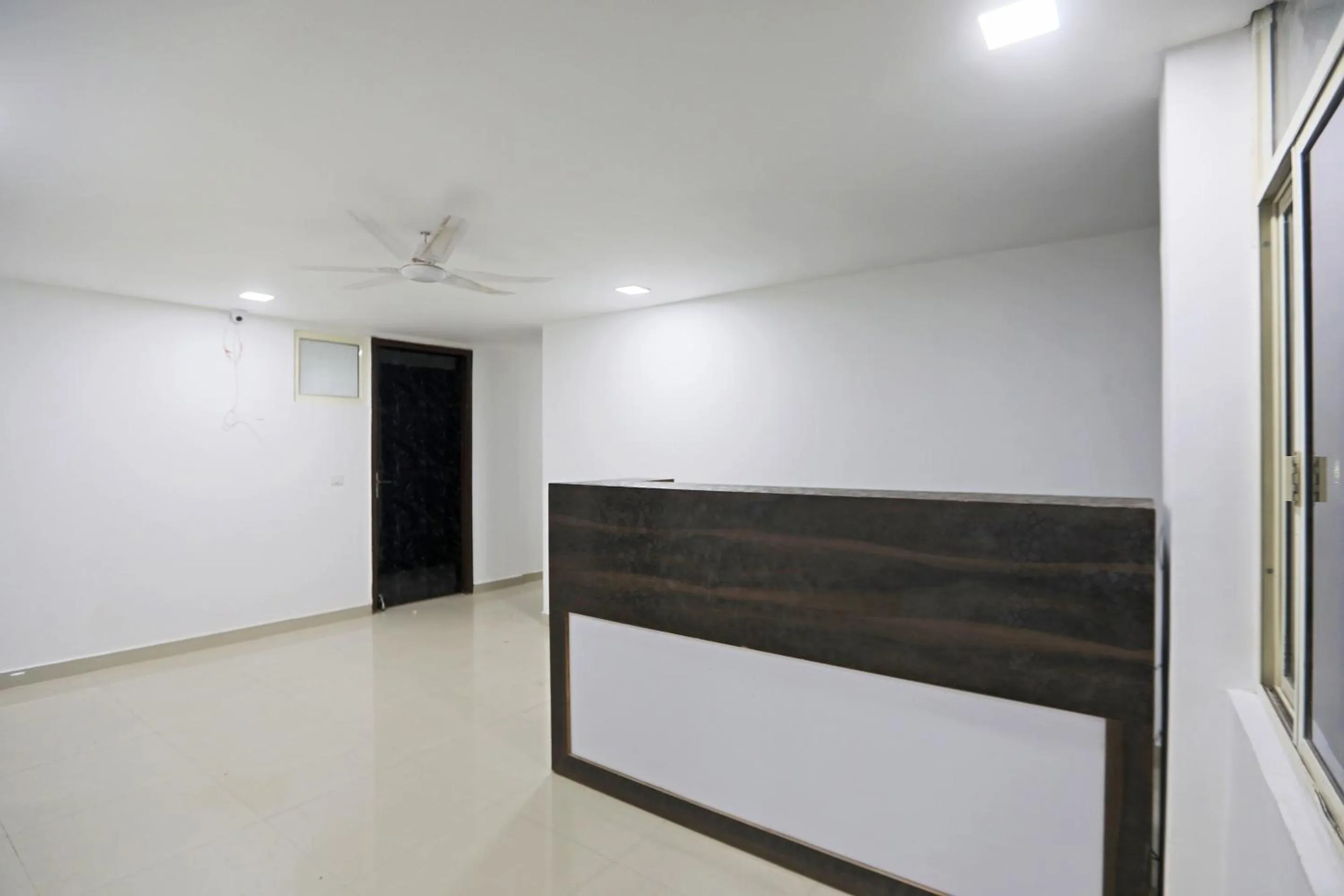 Lobby or reception in Townhouse South Lawn