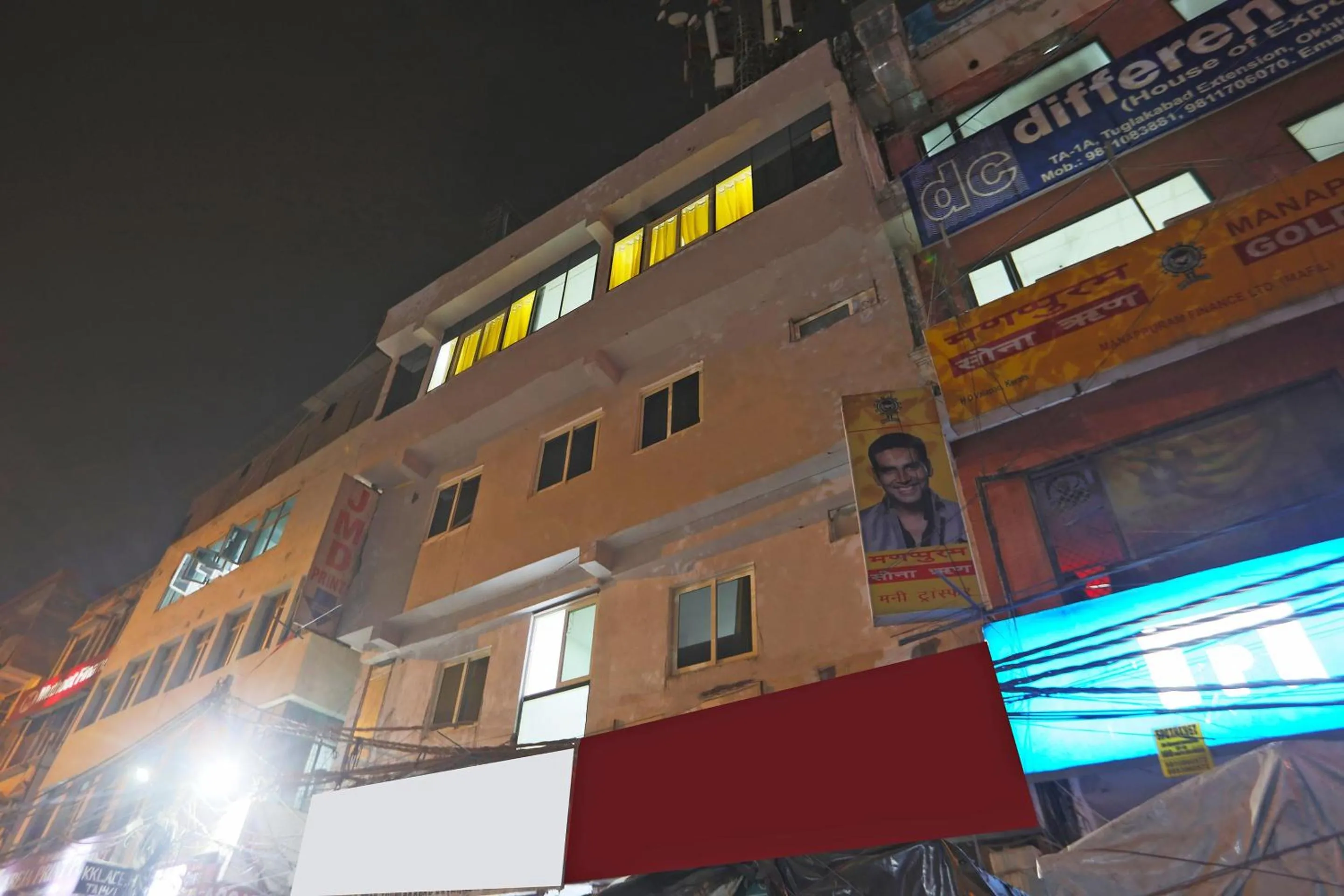 Facade/entrance in Townhouse South Lawn