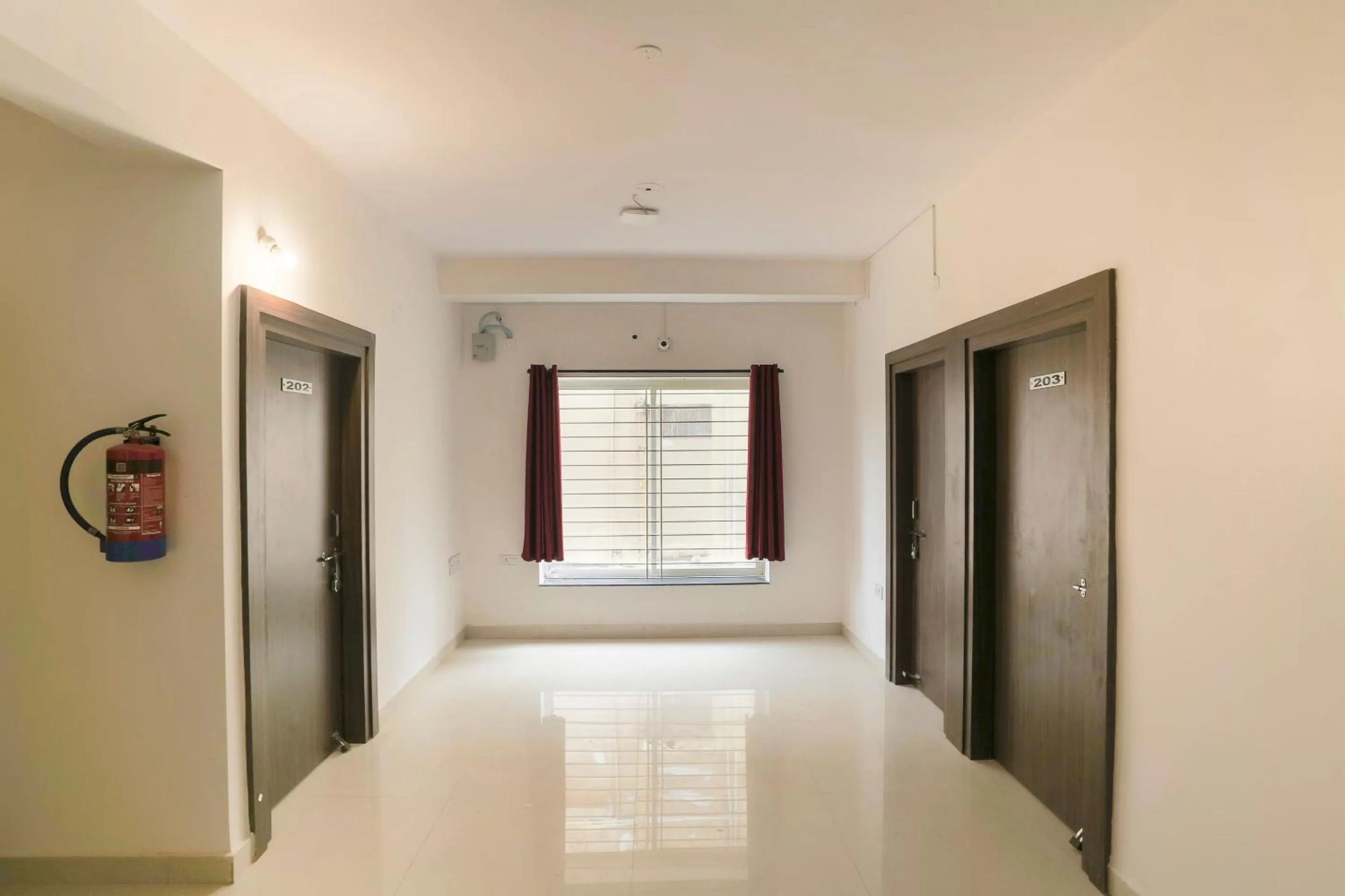 Lobby or reception, Bed in Super Hotel O Prashant Villa