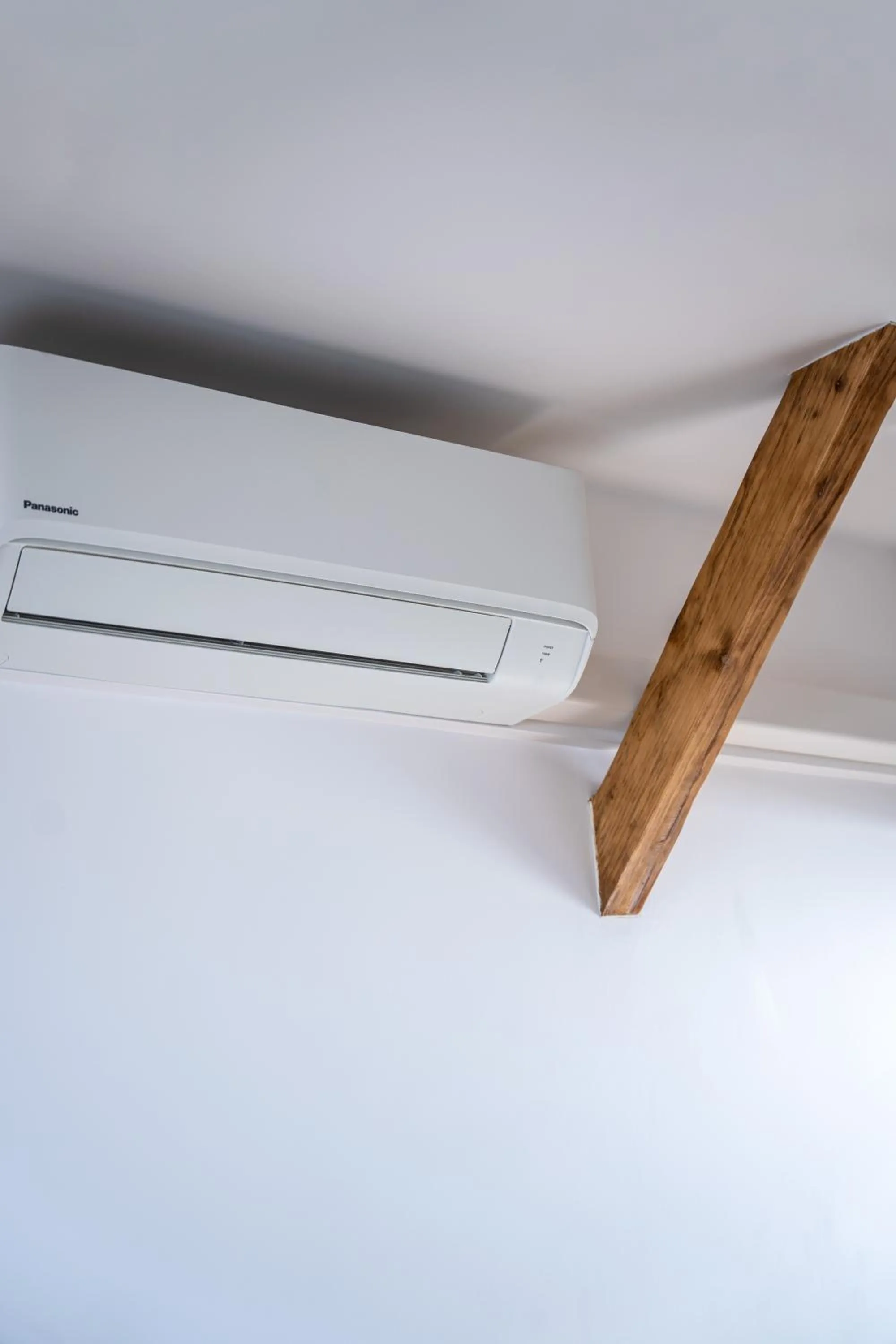 air conditioner in La Maison Charentonneau