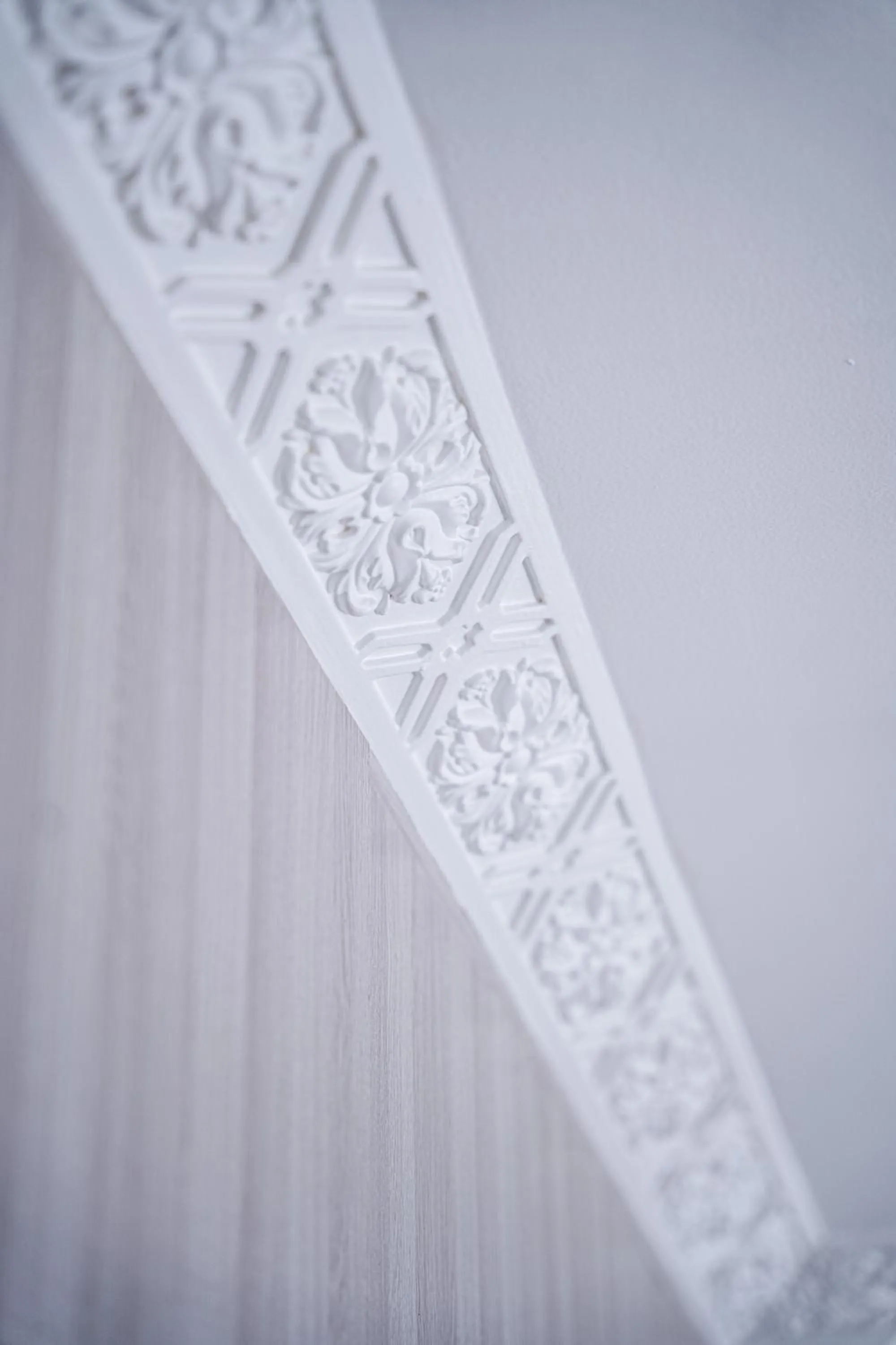 Decorative detail in La Maison Charentonneau