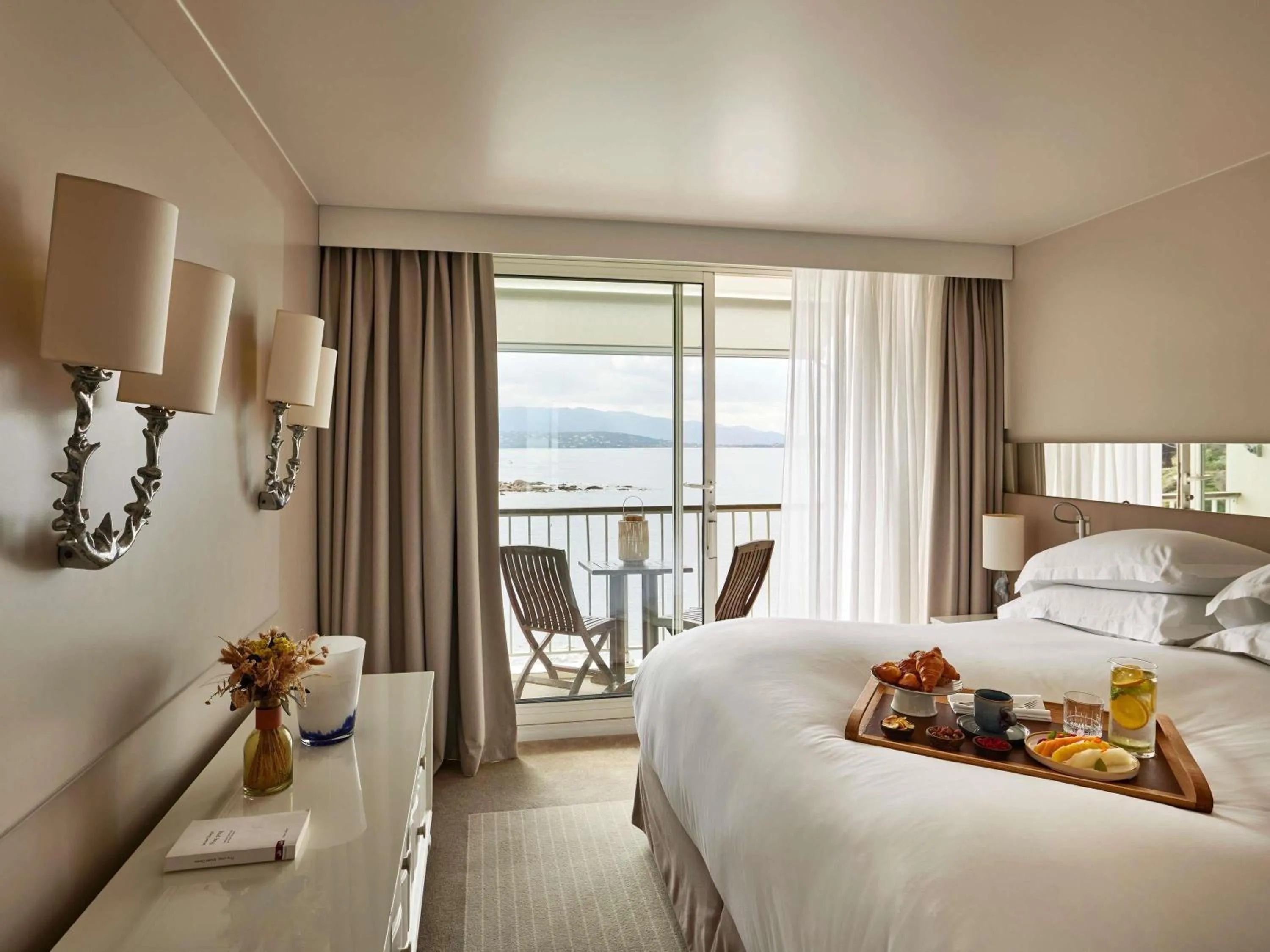 Bedroom, Bed in Sofitel Golfe d'Ajaccio Thalassa Sea & Spa