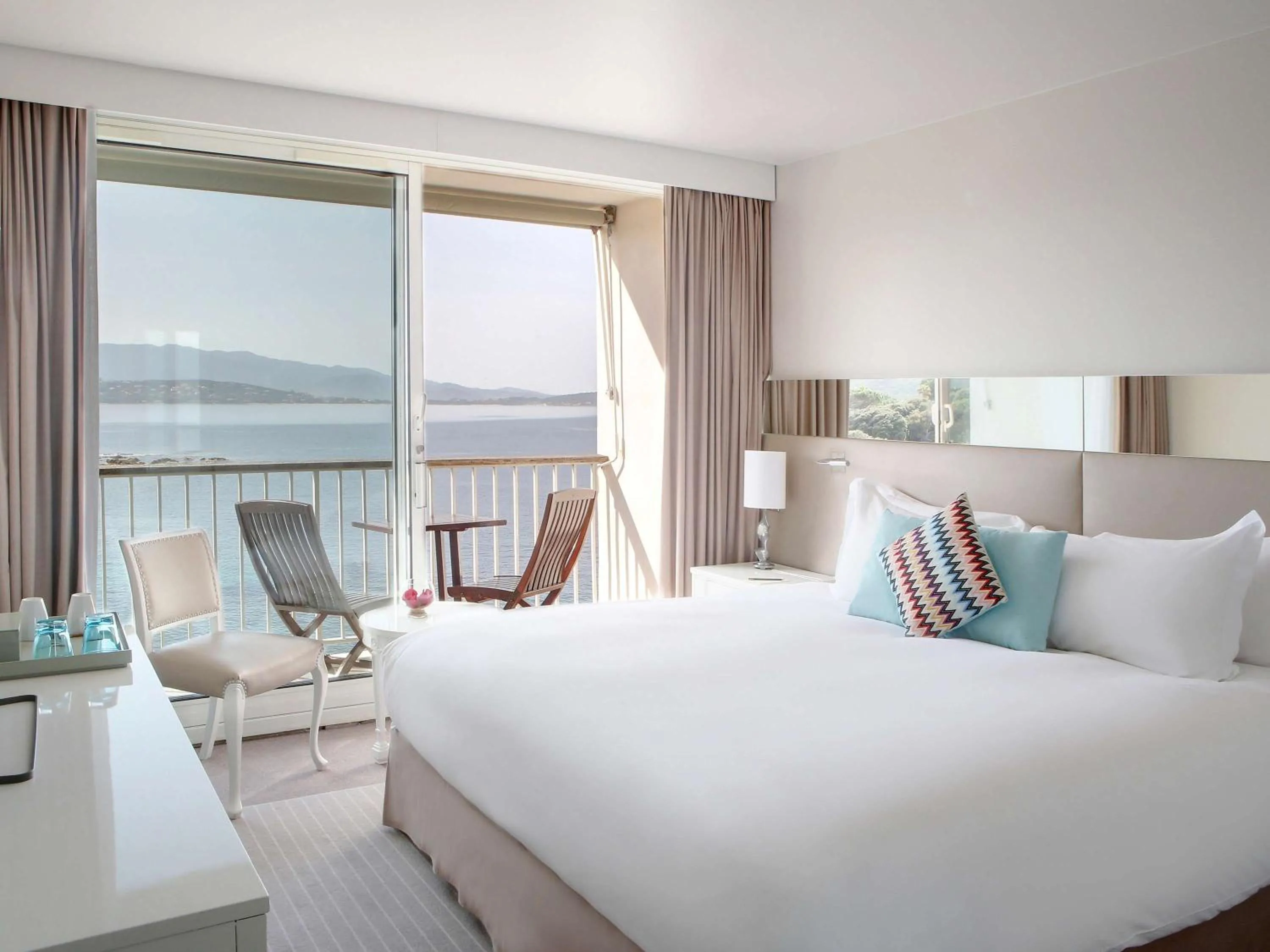 Photo of the whole room, Bed in Sofitel Golfe d'Ajaccio Thalassa Sea & Spa