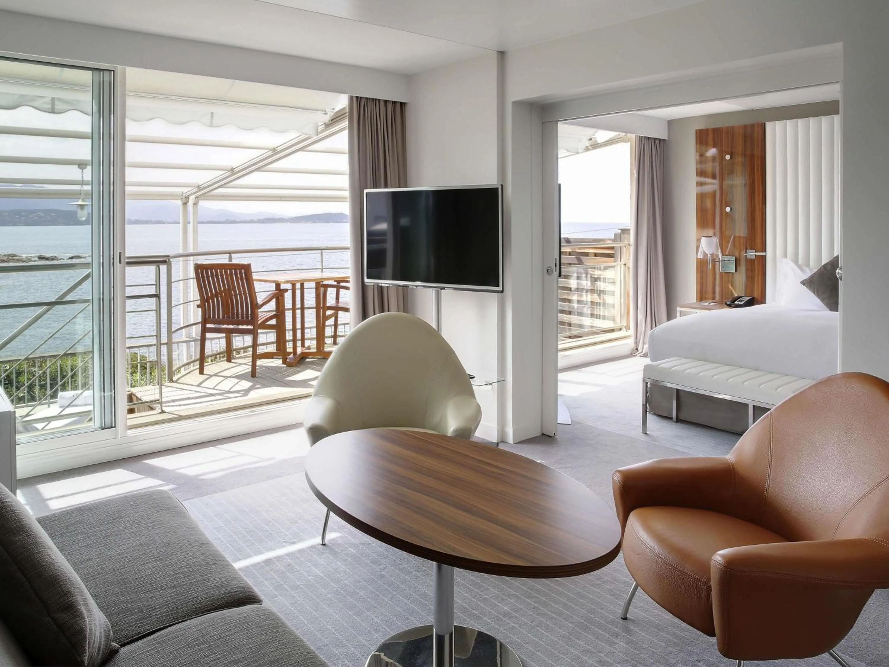 Bedroom, Bed in Sofitel Golfe d'Ajaccio Thalassa Sea & Spa