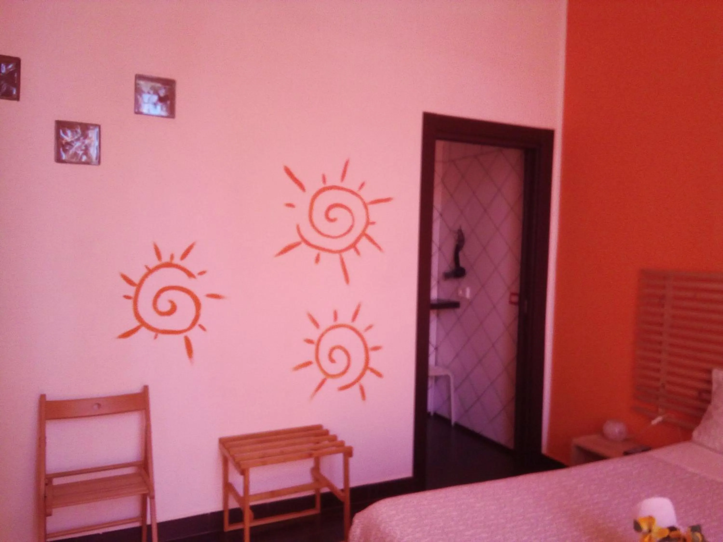 Decorative detail, Bed in B&B Scirocco D'Africa