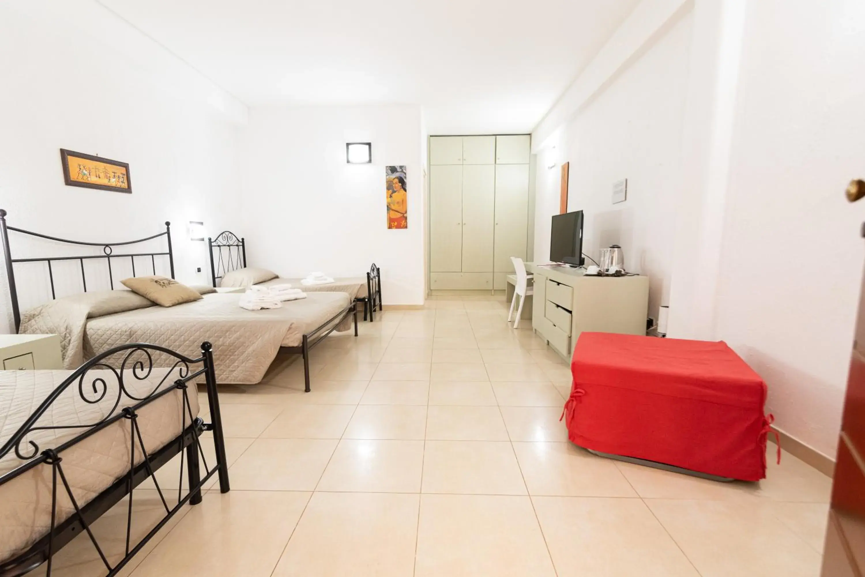 Quadruple Room in B&B Tenuta Barone Quadruple Room in B&B Tenuta Barone