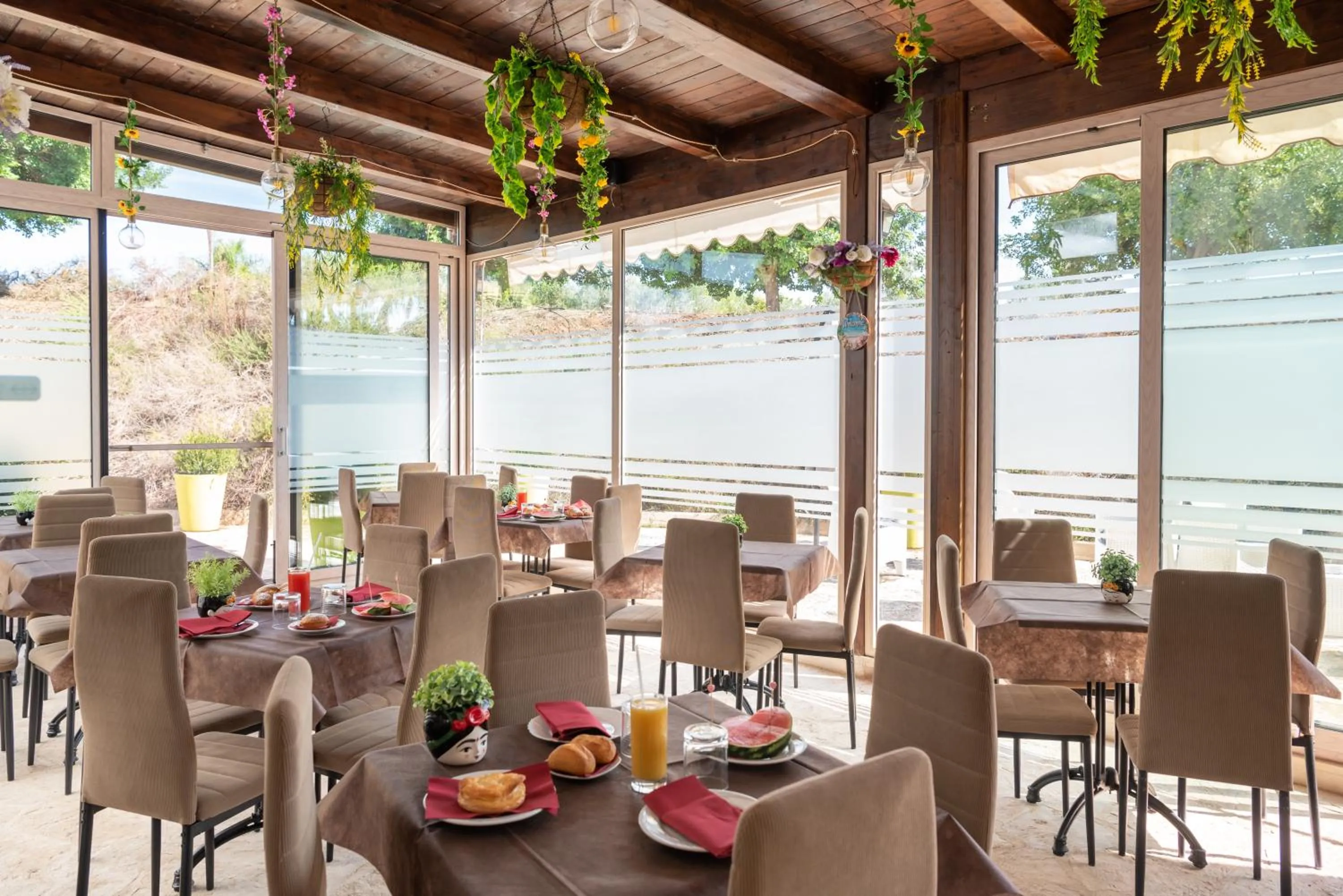 Restaurant/places to eat in B&B Tenuta Barone