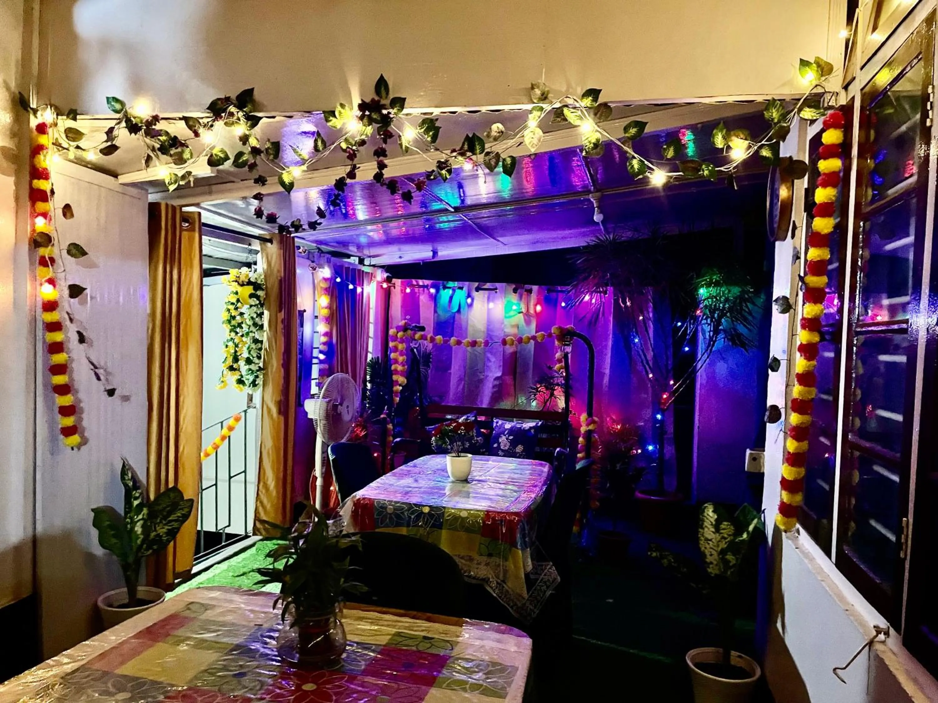 Balcony/Terrace, Bed in Namaskar Lodge and Homestay