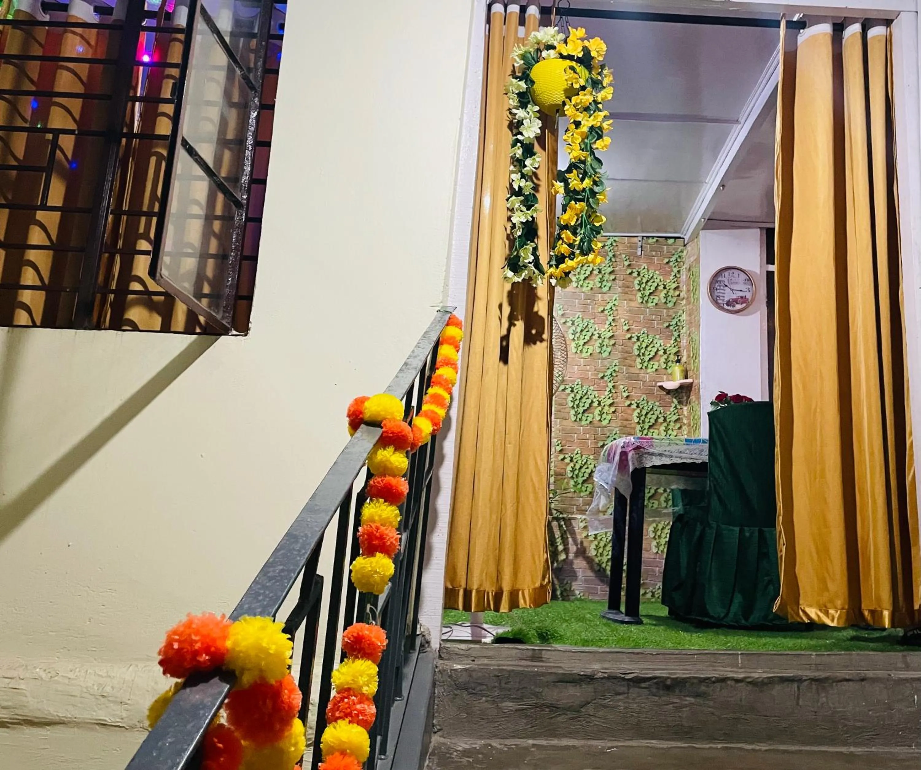 Balcony/Terrace in Namaskar Lodge and Homestay