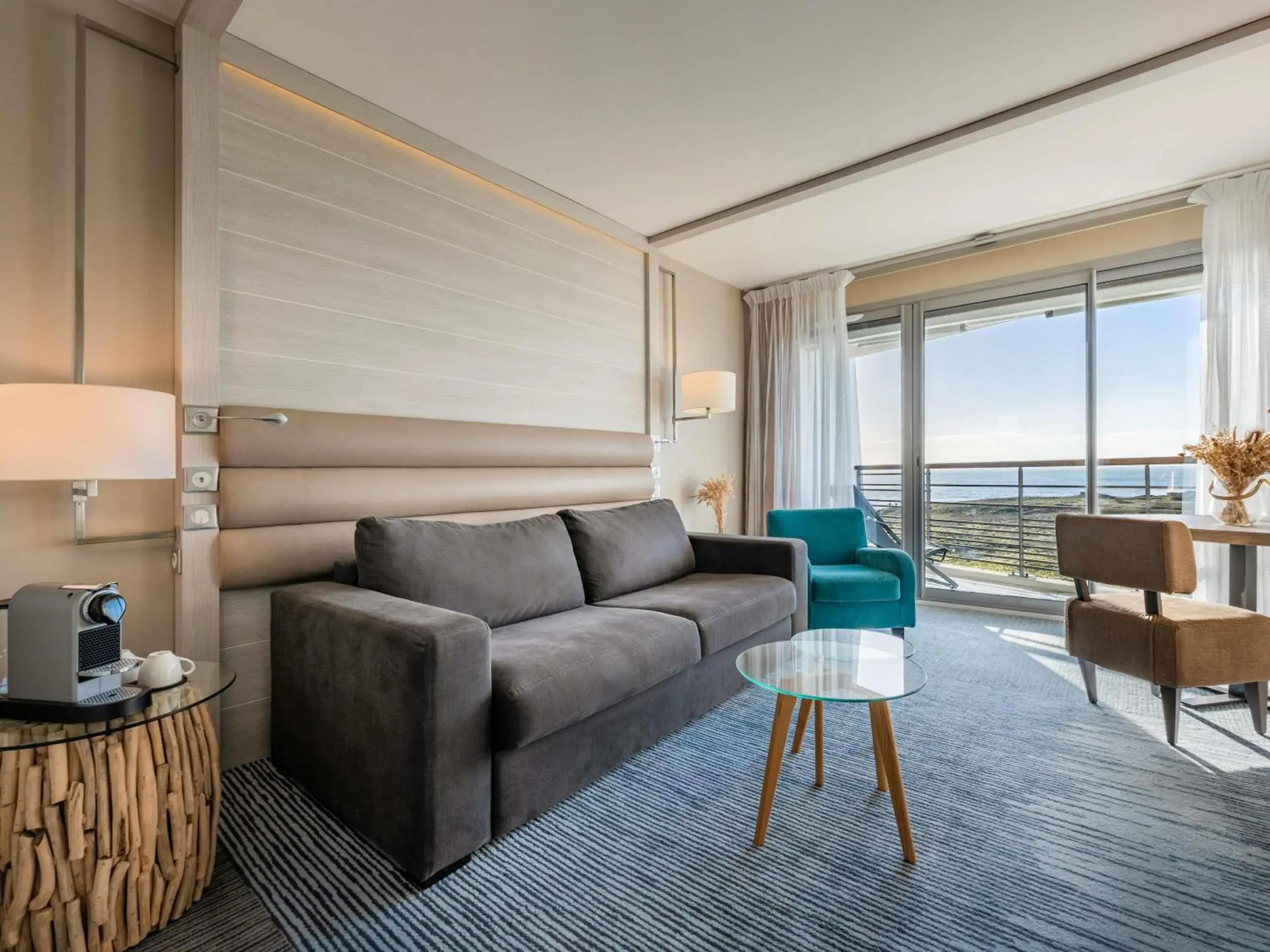 Bedroom in Sofitel Quiberon Thalassa sea & spa Bedroom in Sofitel Quiberon Thalassa sea & spa