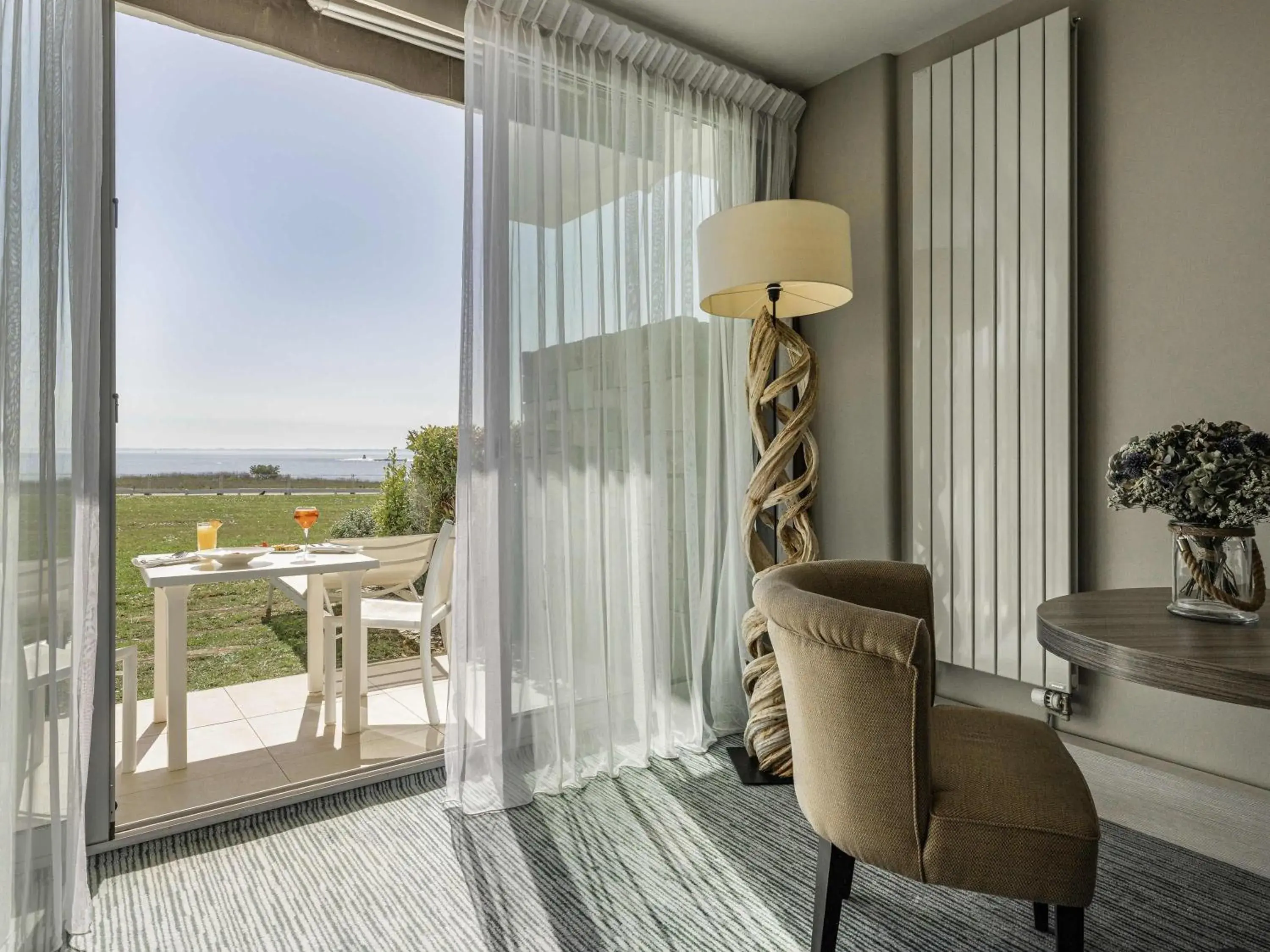 Bedroom in Sofitel Quiberon Thalassa sea & spa Bedroom in Sofitel Quiberon Thalassa sea & spa