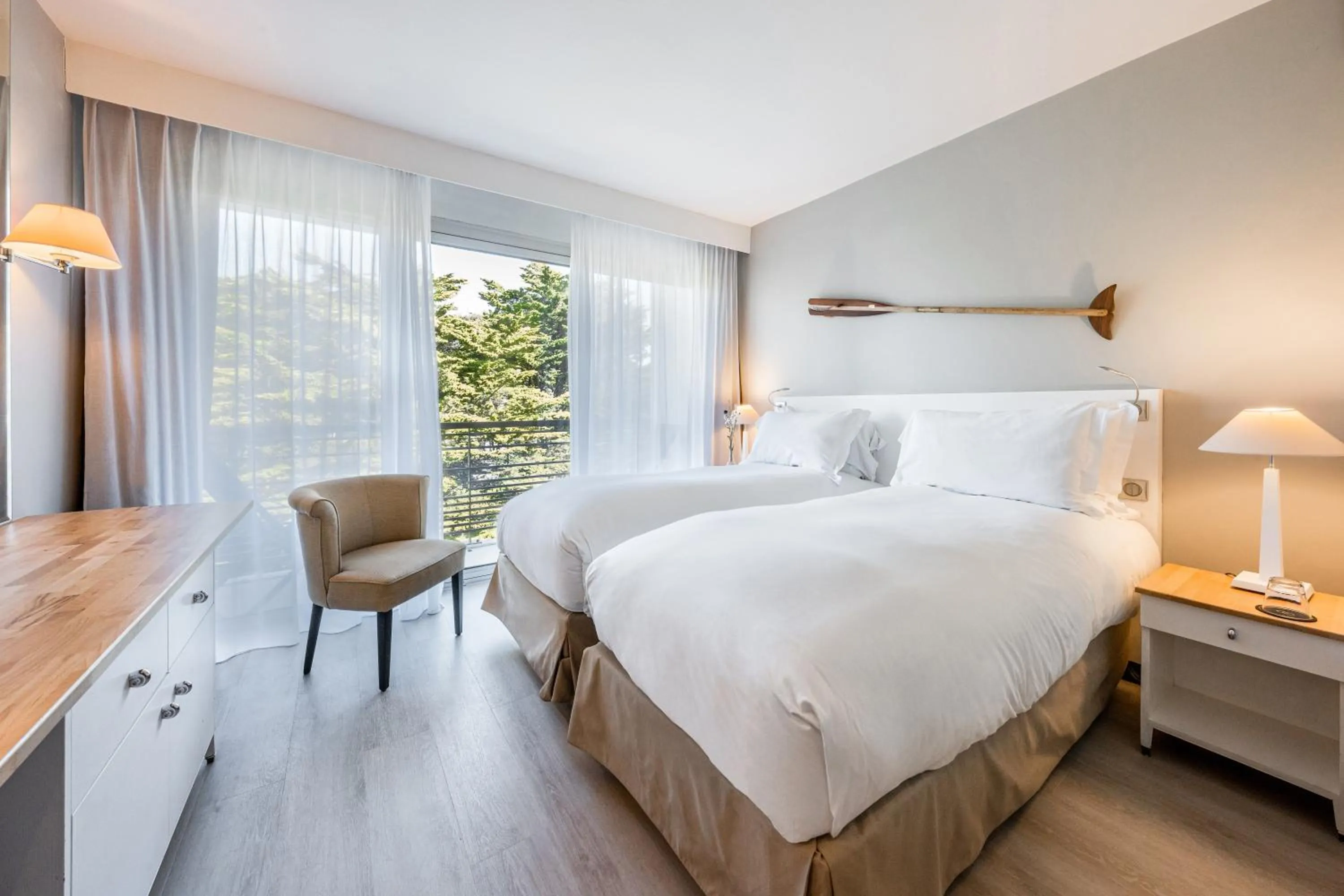 Bed in Sofitel Quiberon Thalassa sea & spa