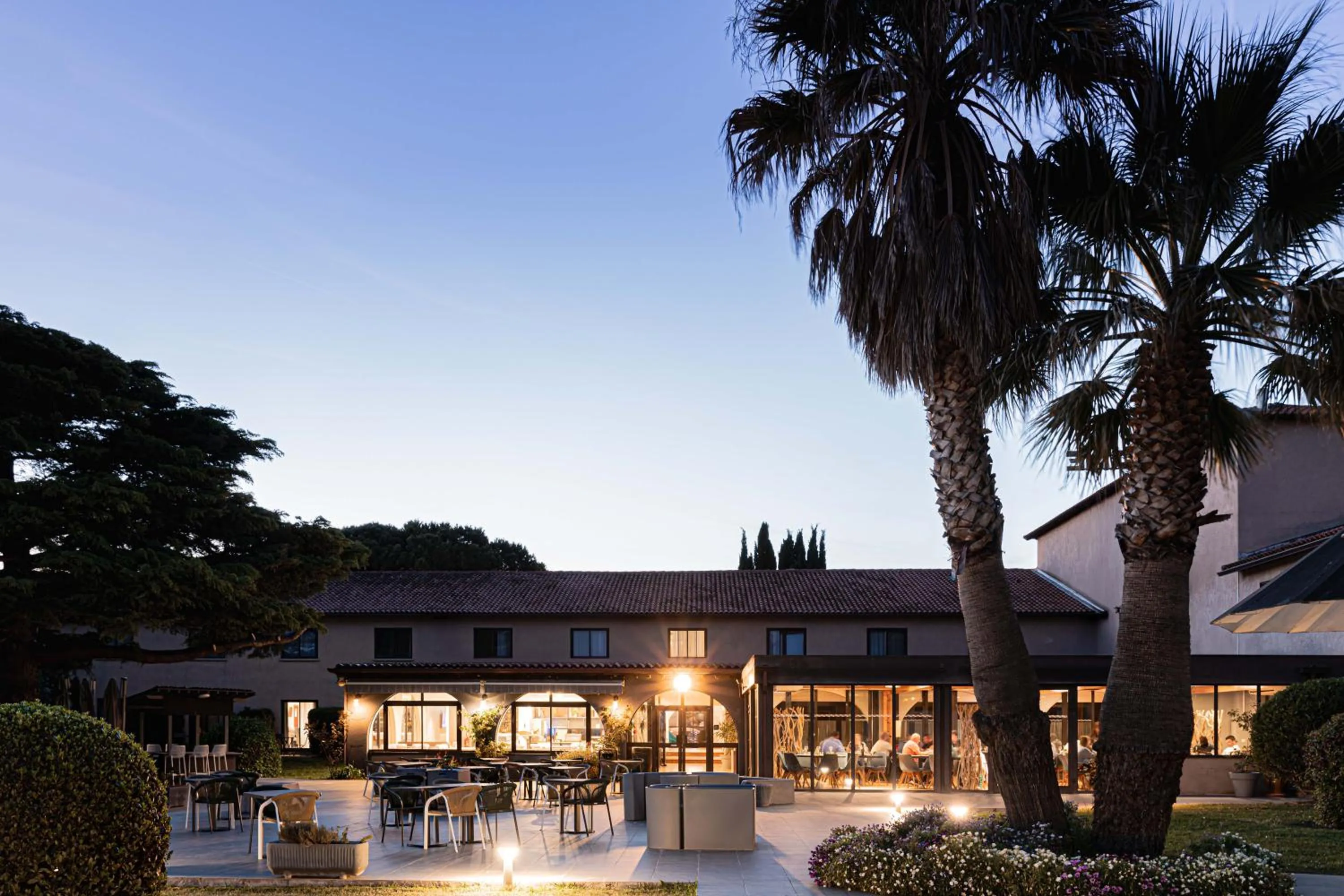 Restaurant/places to eat in Ariane Hôtel Fos sur Mer