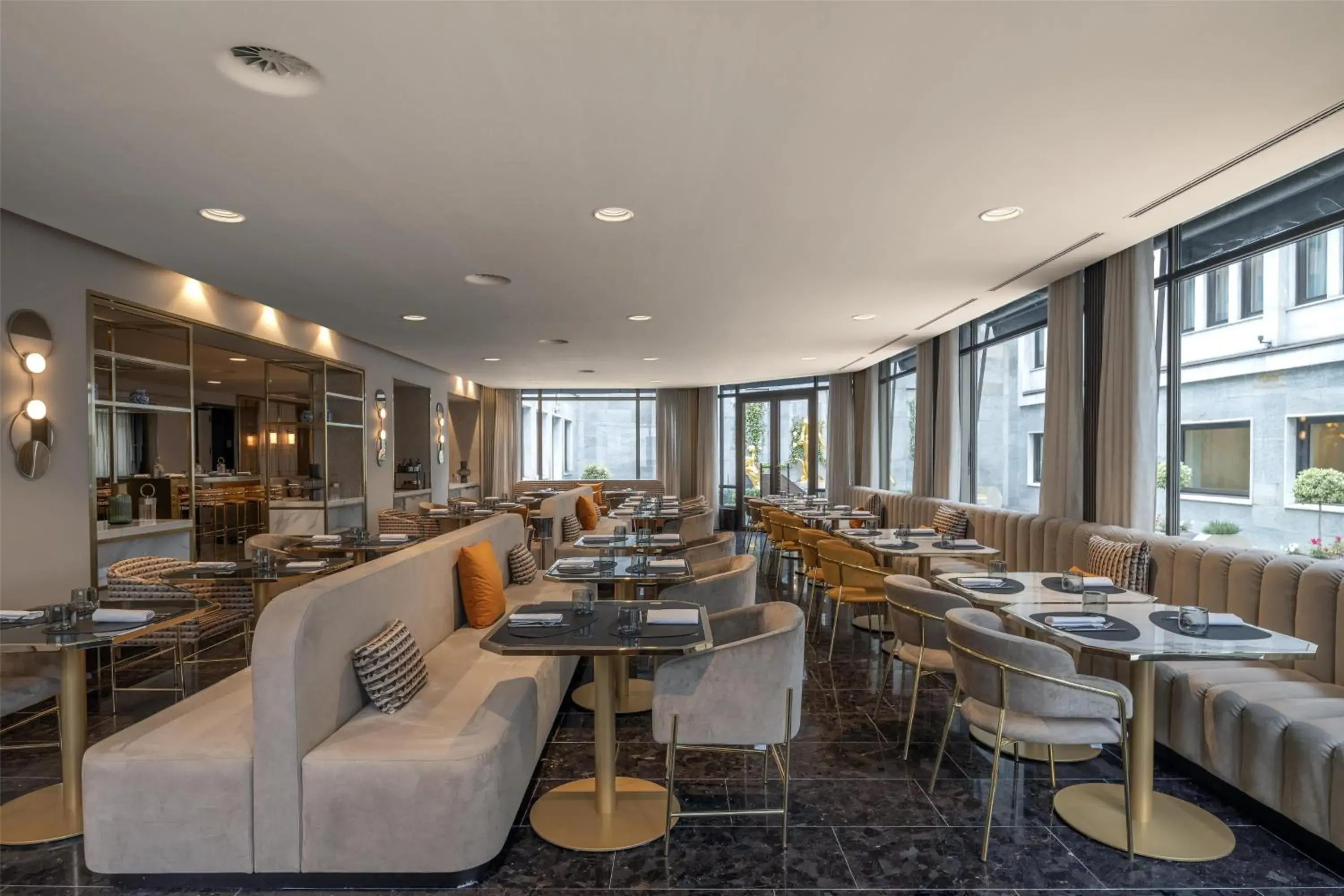 Restaurant/places to eat in Hilton Turin Centre Restaurant/places to eat in Hilton Turin Centre