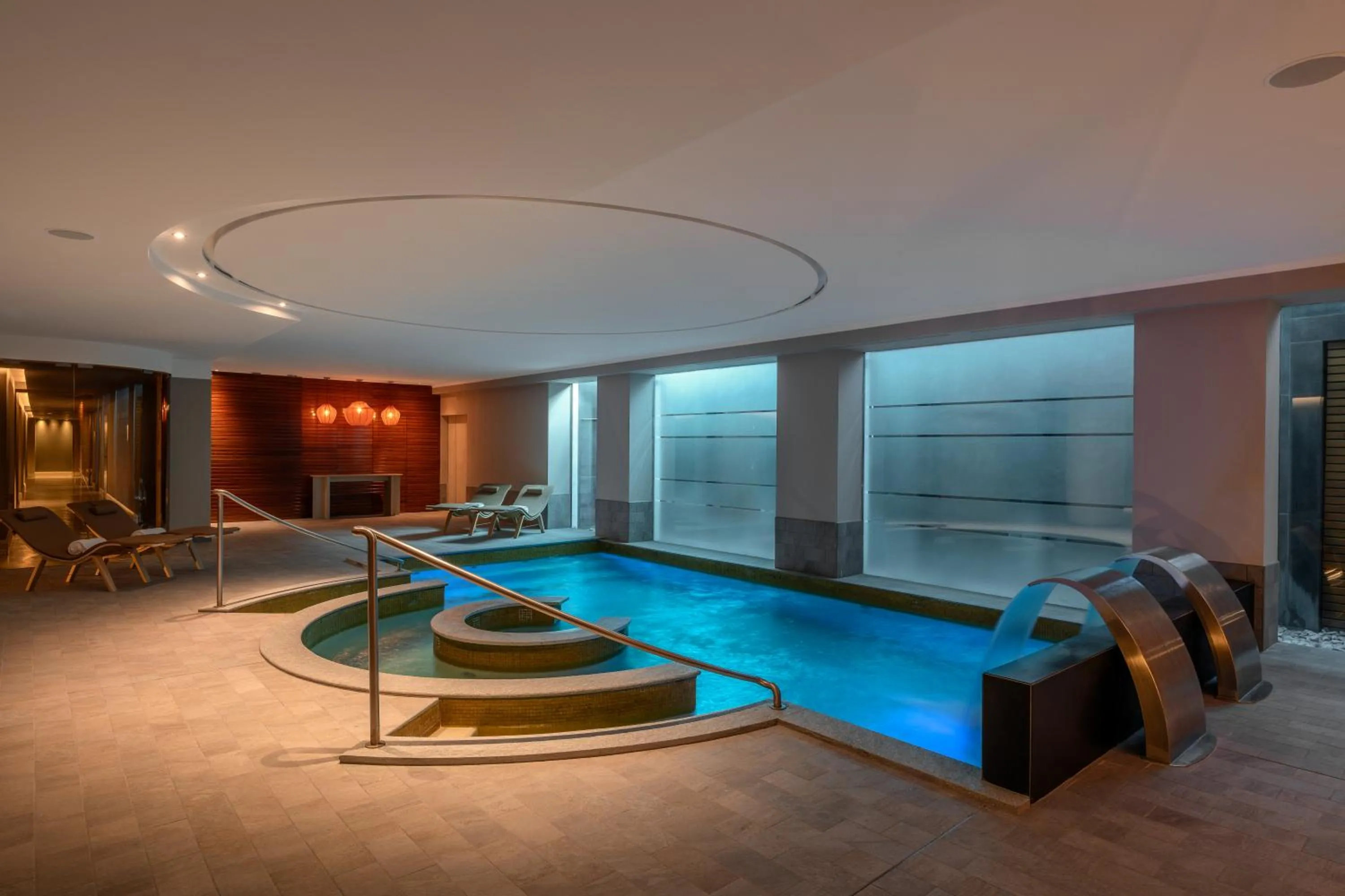 Hot Spring Bath in Hilton Turin Centre