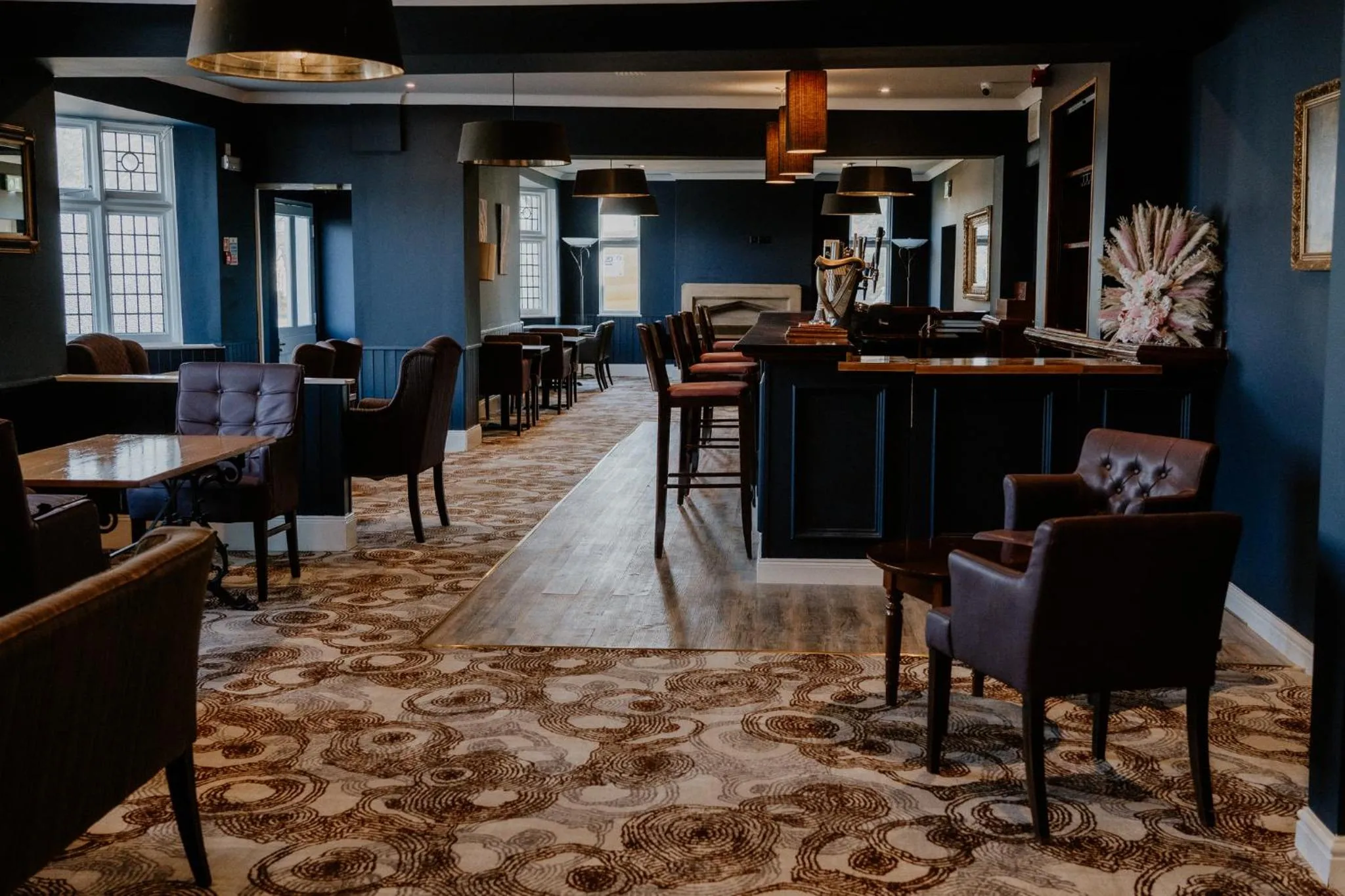 Lounge or bar in The Prince of Wales Hotel Berkeley by Bellevilla, A38 M5