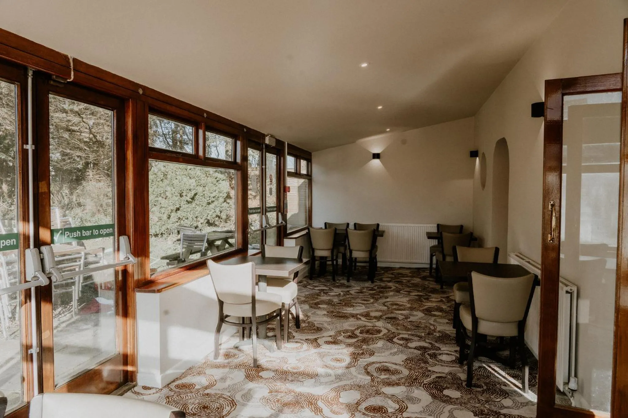 Dining area in The Prince of Wales Hotel Berkeley by Bellevilla, A38 M5