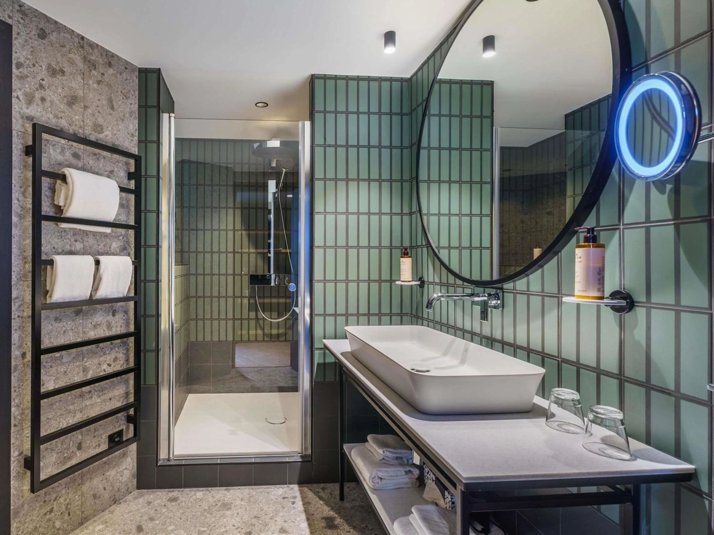 Bedroom in Mercure Dijon Centre Clemenceau