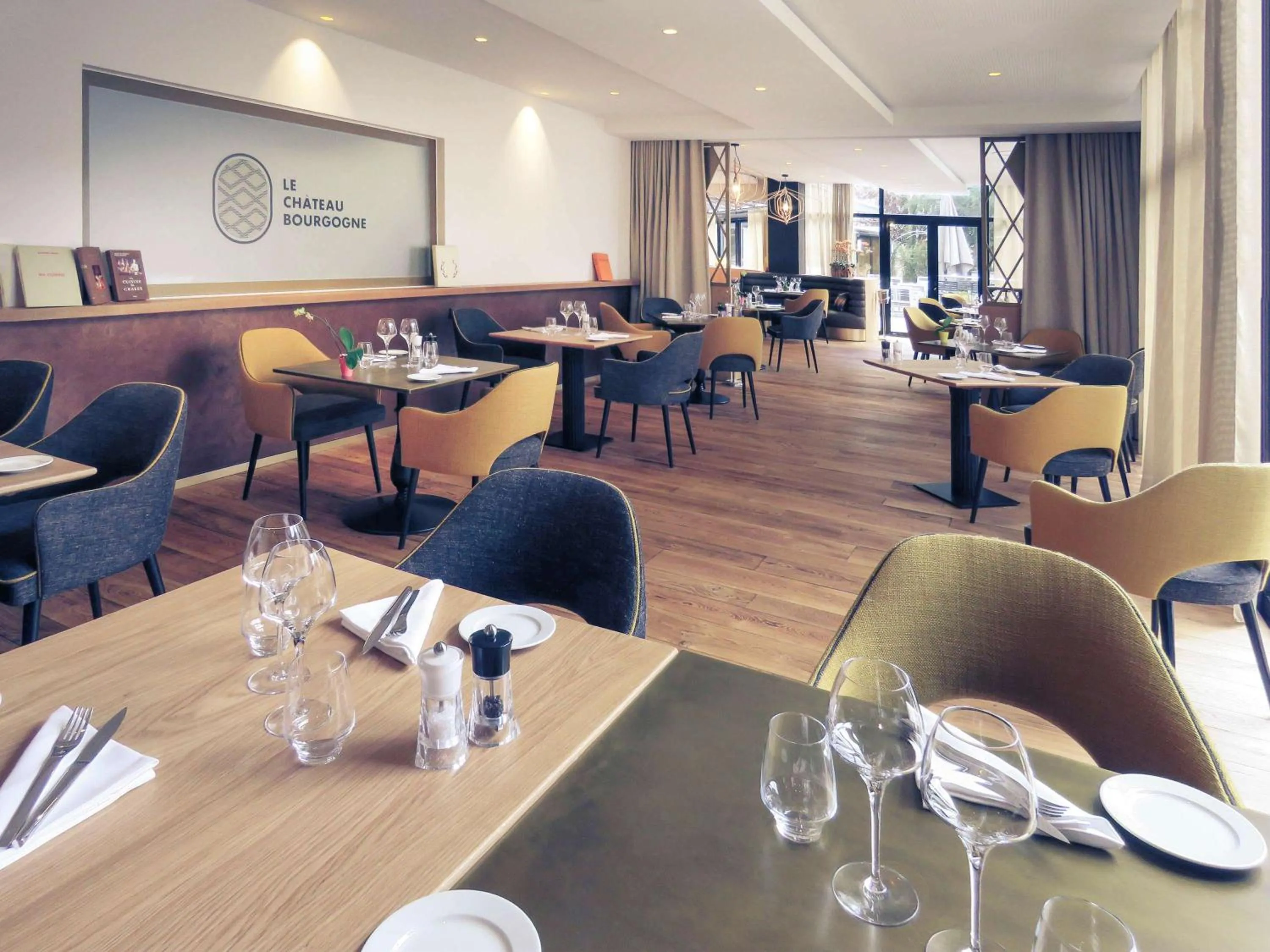 Restaurant/places to eat in Mercure Dijon Centre Clemenceau