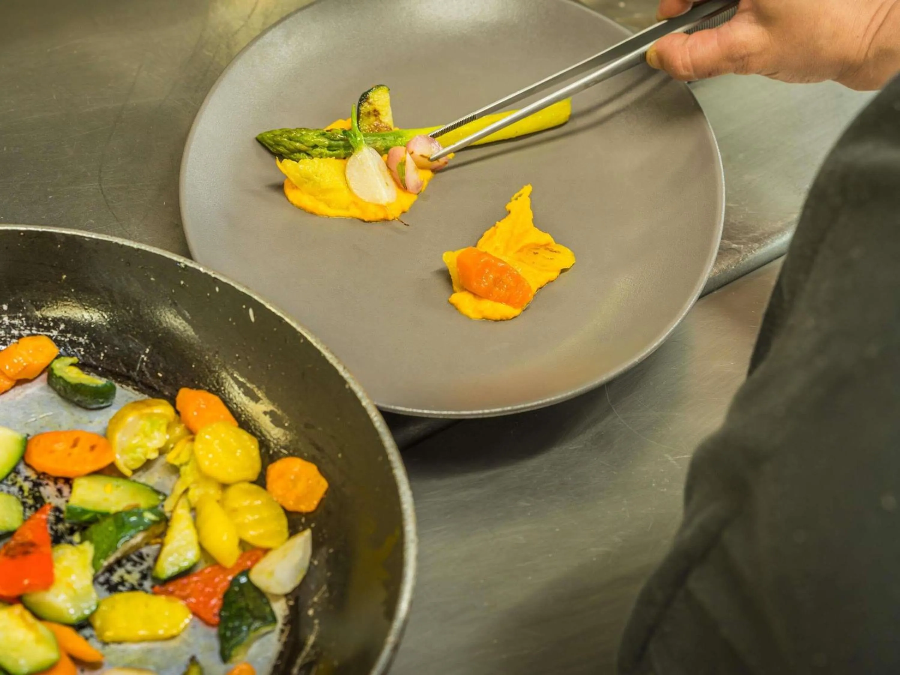 Restaurant/places to eat in Mercure Dijon Centre Clemenceau