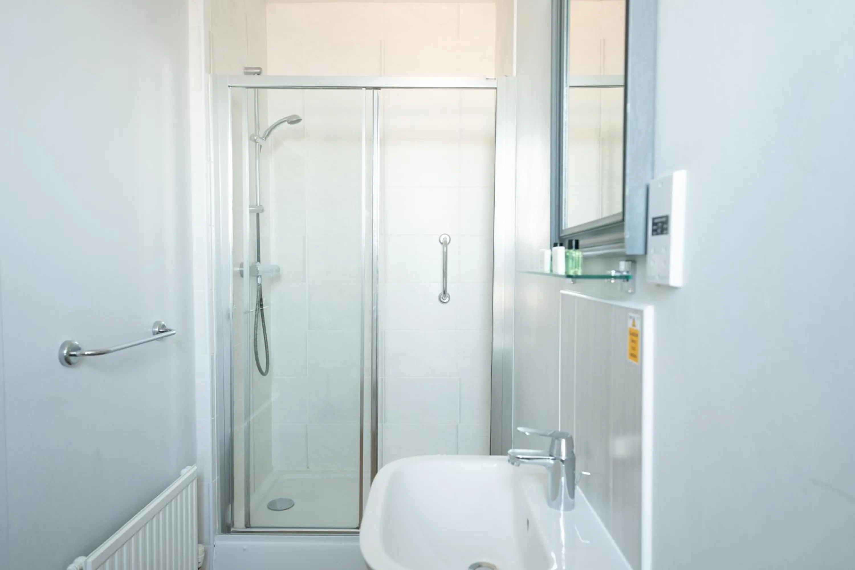 Bathroom in The Strathmore Hotel
