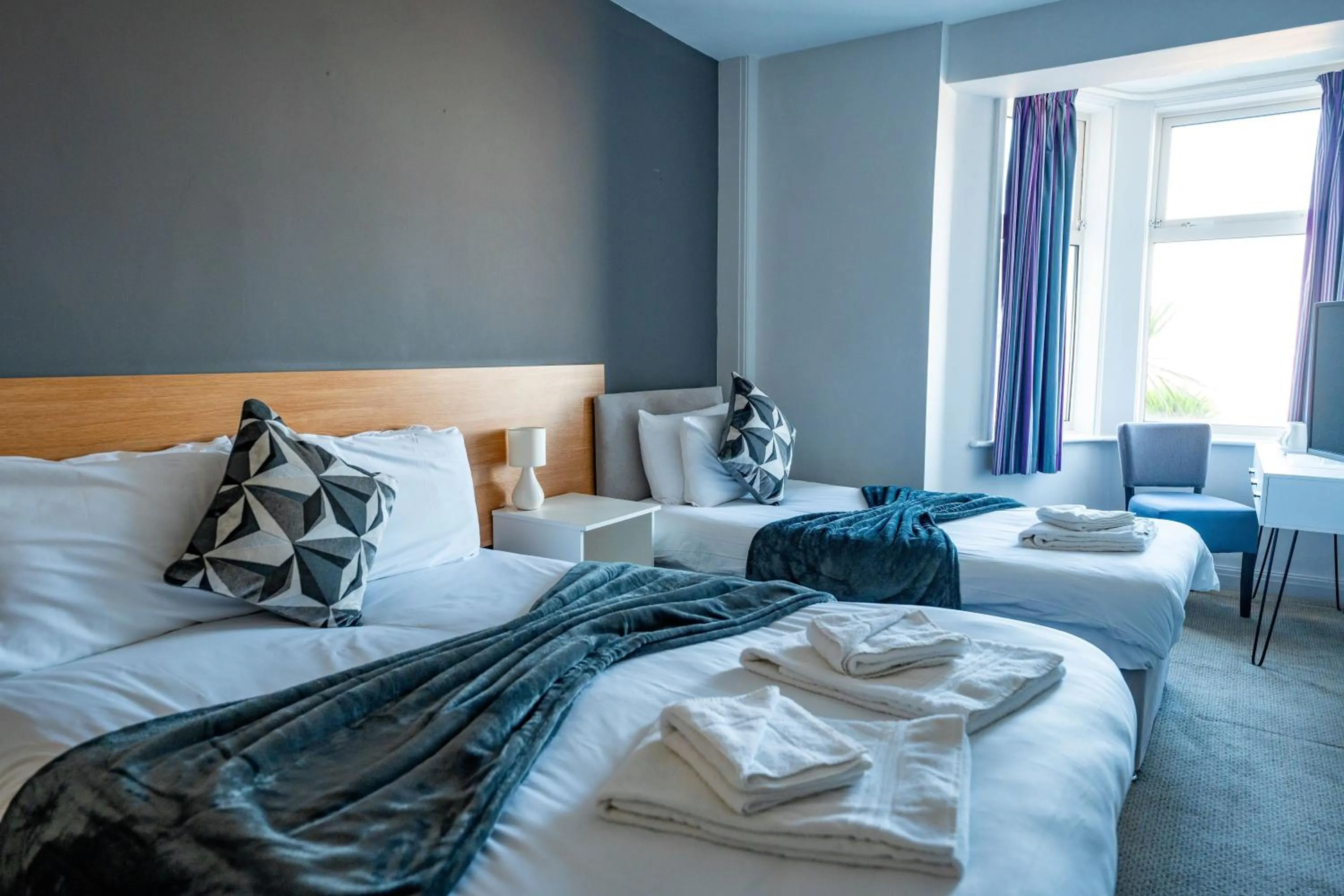 Bed in The Strathmore Hotel