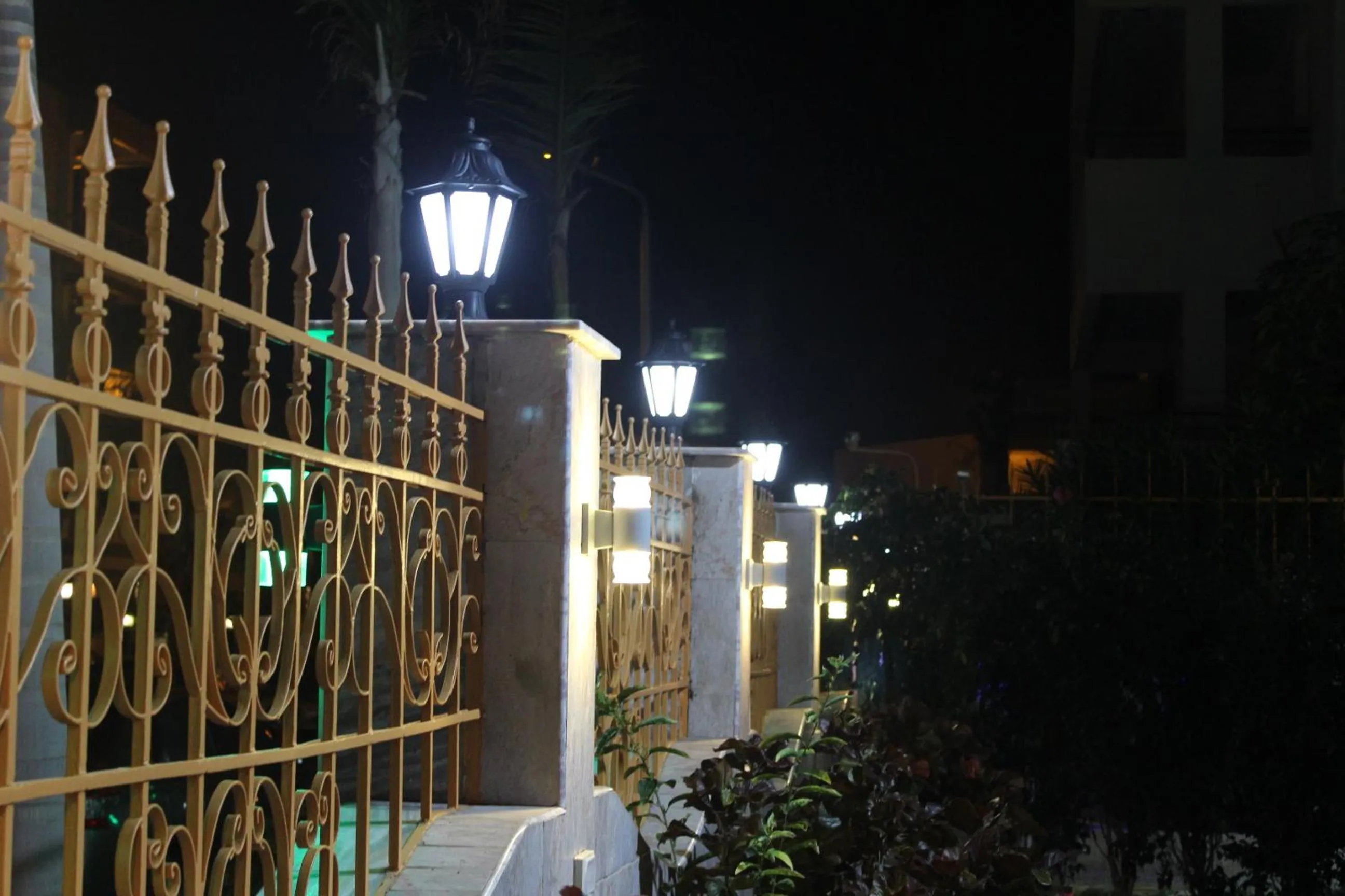 Property building in Al Raya Apartments