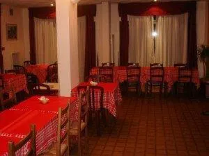 Restaurant/places to eat in Hipotel Paris Marne La Vallée