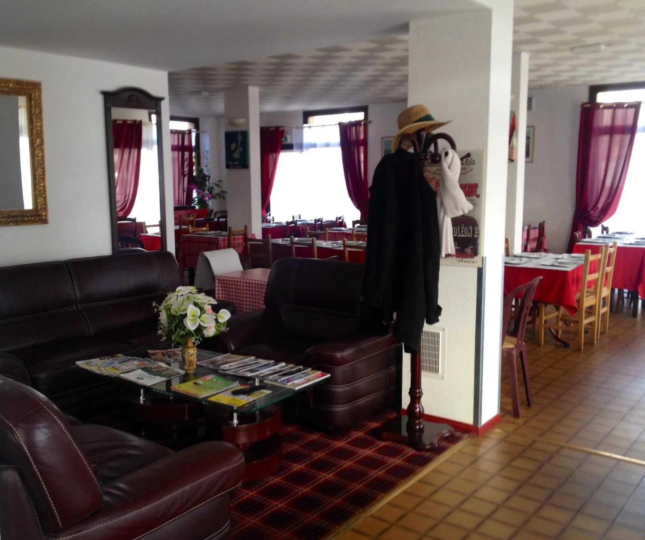 Restaurant/places to eat in Hipotel Paris Marne La Vallée