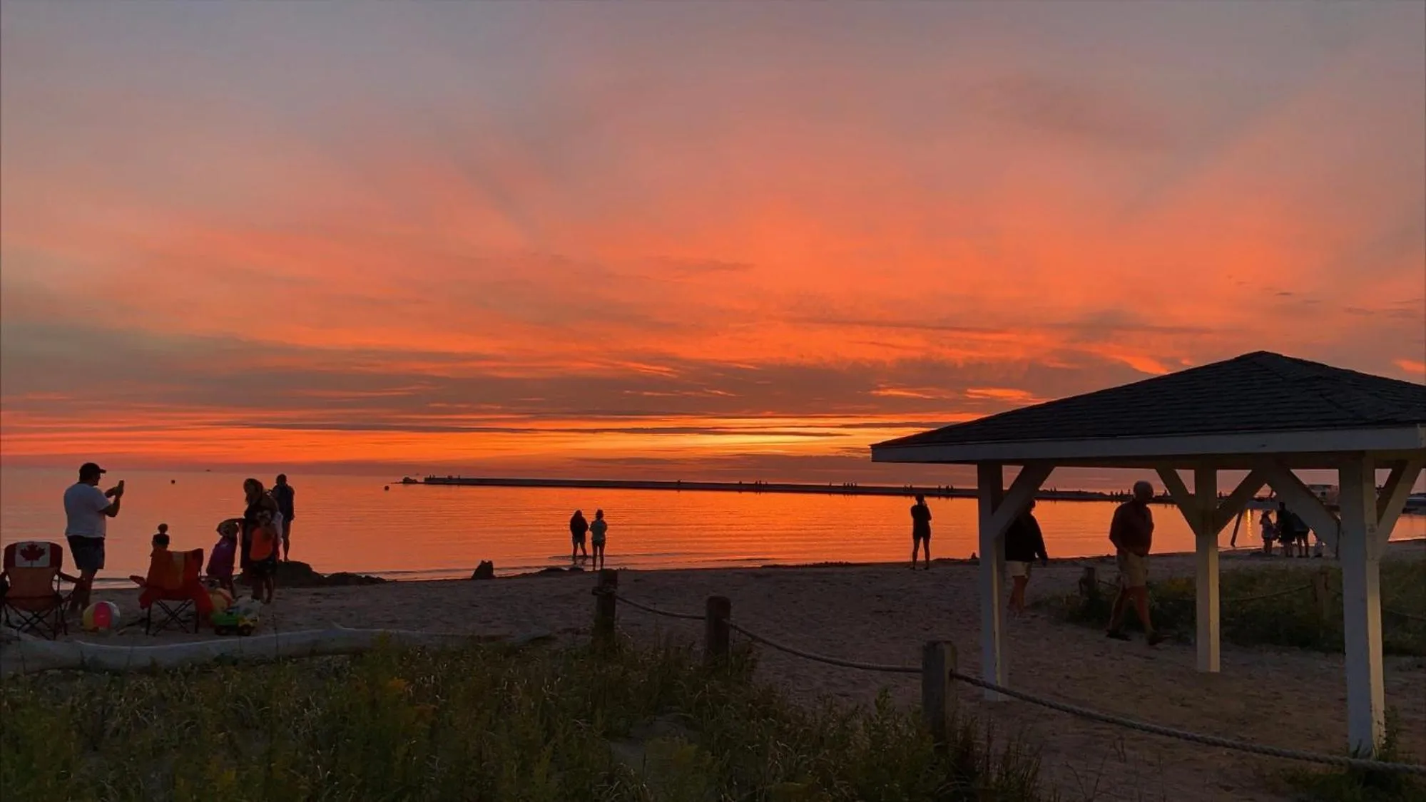 Beach in Paradise Inn On the Beach