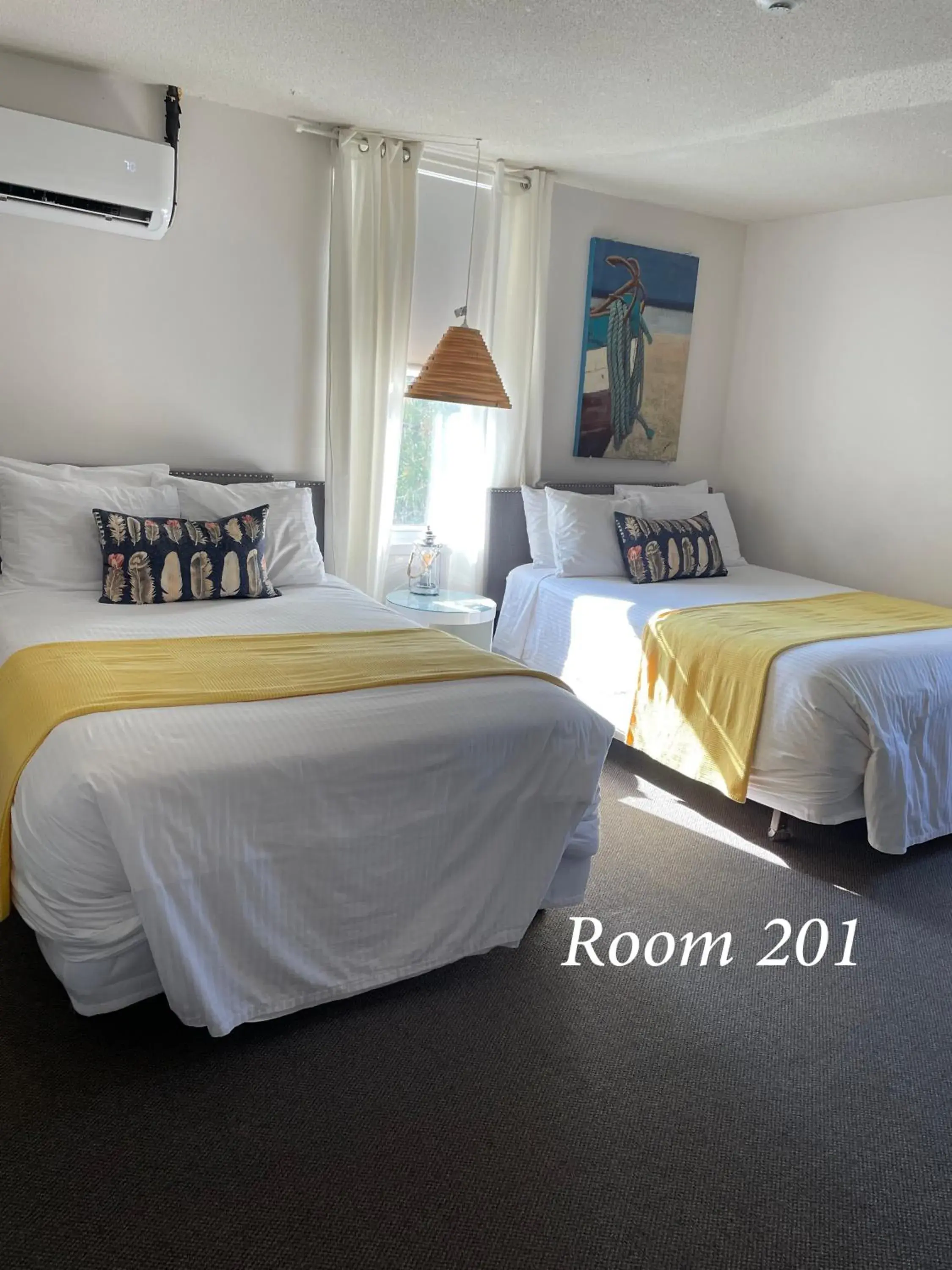 Double Room with Balcony in Paradise Inn On the Beach Double Room with Balcony in Paradise Inn On the Beach